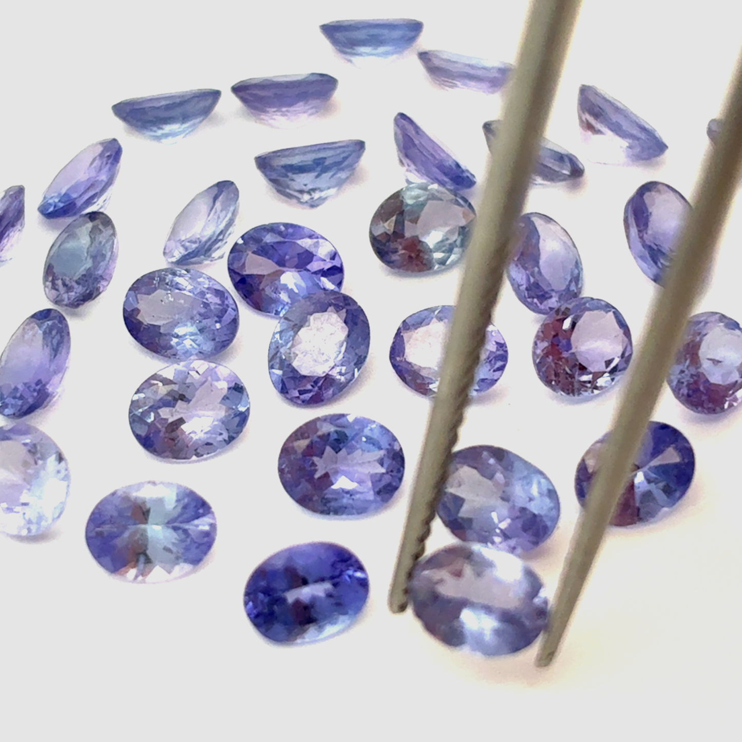 One 5x4mm Tanzanite Oval Cut