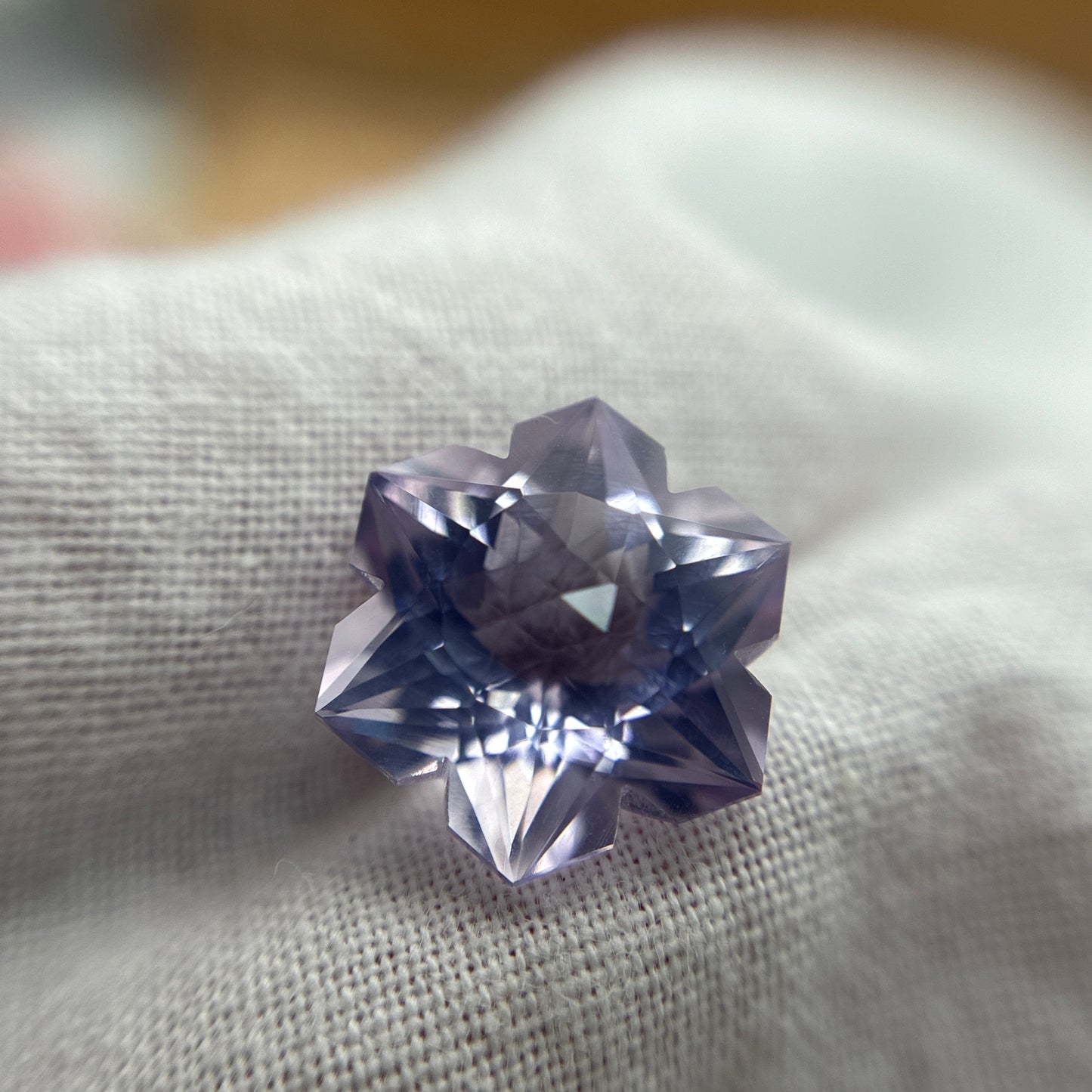 4.30ct Fancy Snowflake Cut Lavender Amethyst appr. 12mm Hexagon