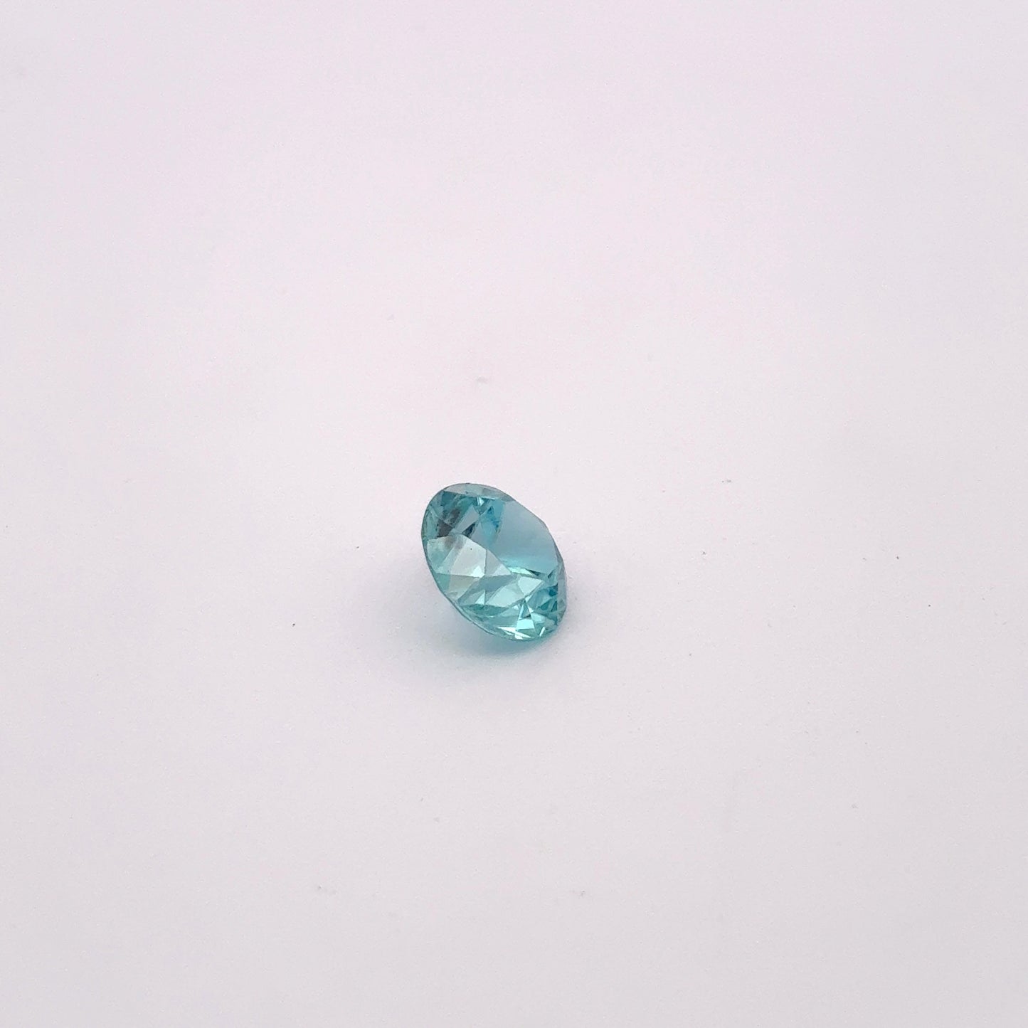8mm Blue Zircon 2.79 carat Round Cut