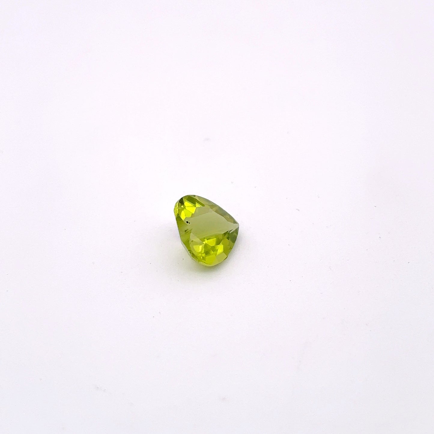 7mm Peridot 1 carat Heart Cut