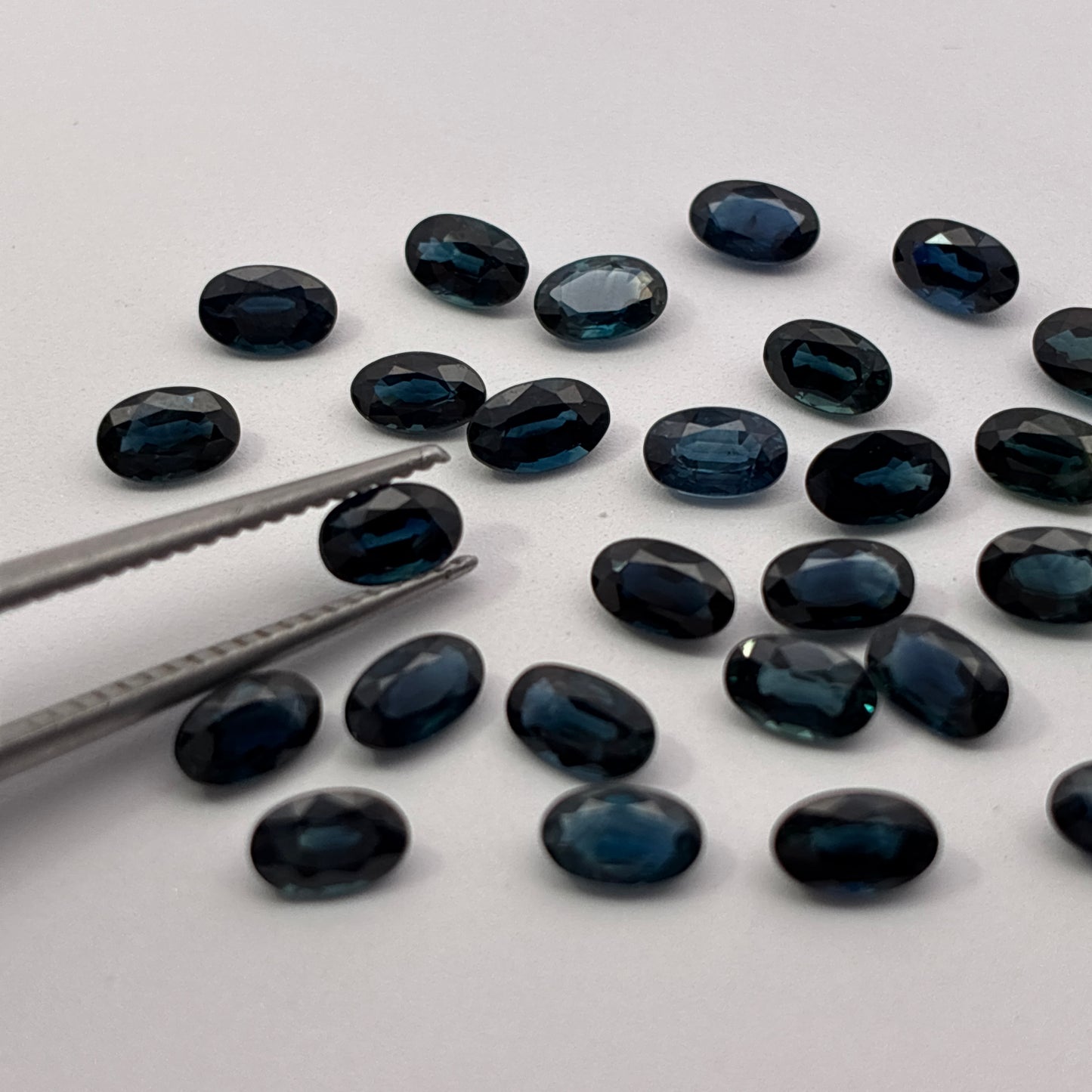 ONE Greenish Blue Natural Sapphire 5x3mm Oval Cut