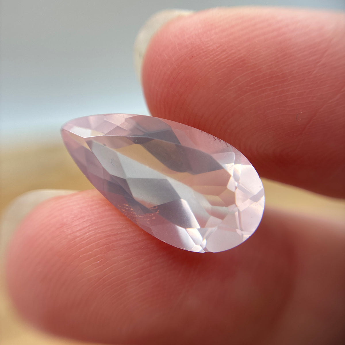 19x10mm Pear cut Rose Quartz, 6.90 carats