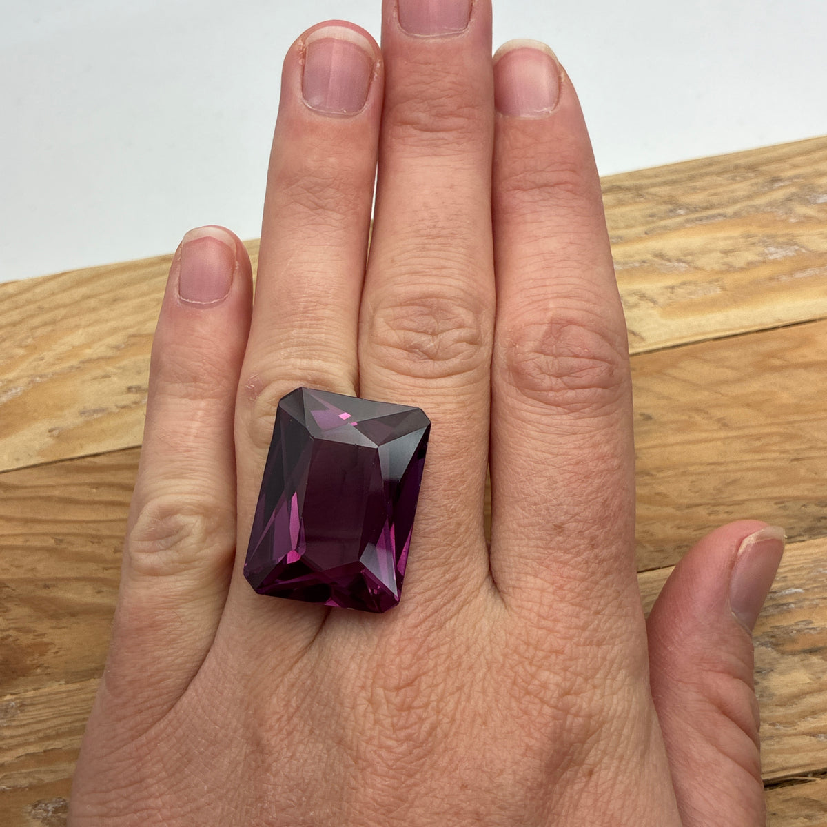 48 carat Reddish Purple Lab Sapphire, 25.7x19.3mm Rectangle cut