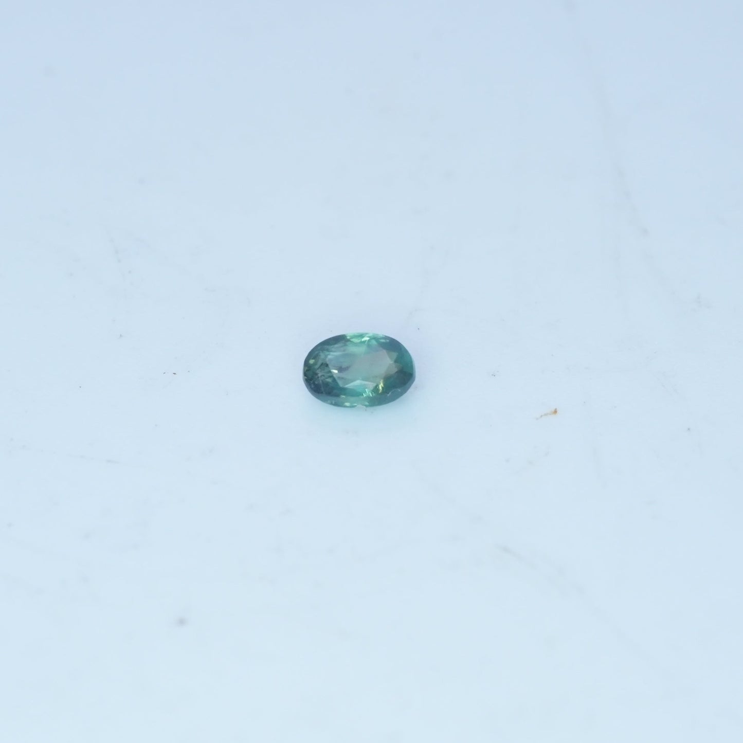 0.20 carat Natural Alexandrite 4.0x2.65mm Oval Cut, Green to Purple Color Change