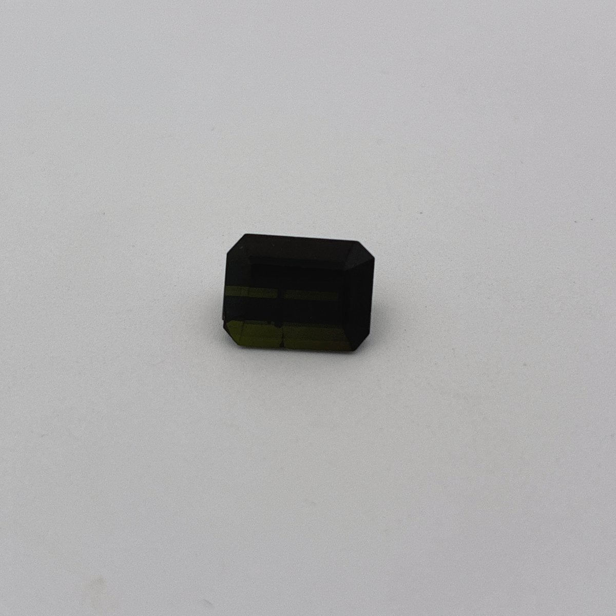 4 carat Dark Green Tourmaline, 10.5x8mm Damaged Gemstone