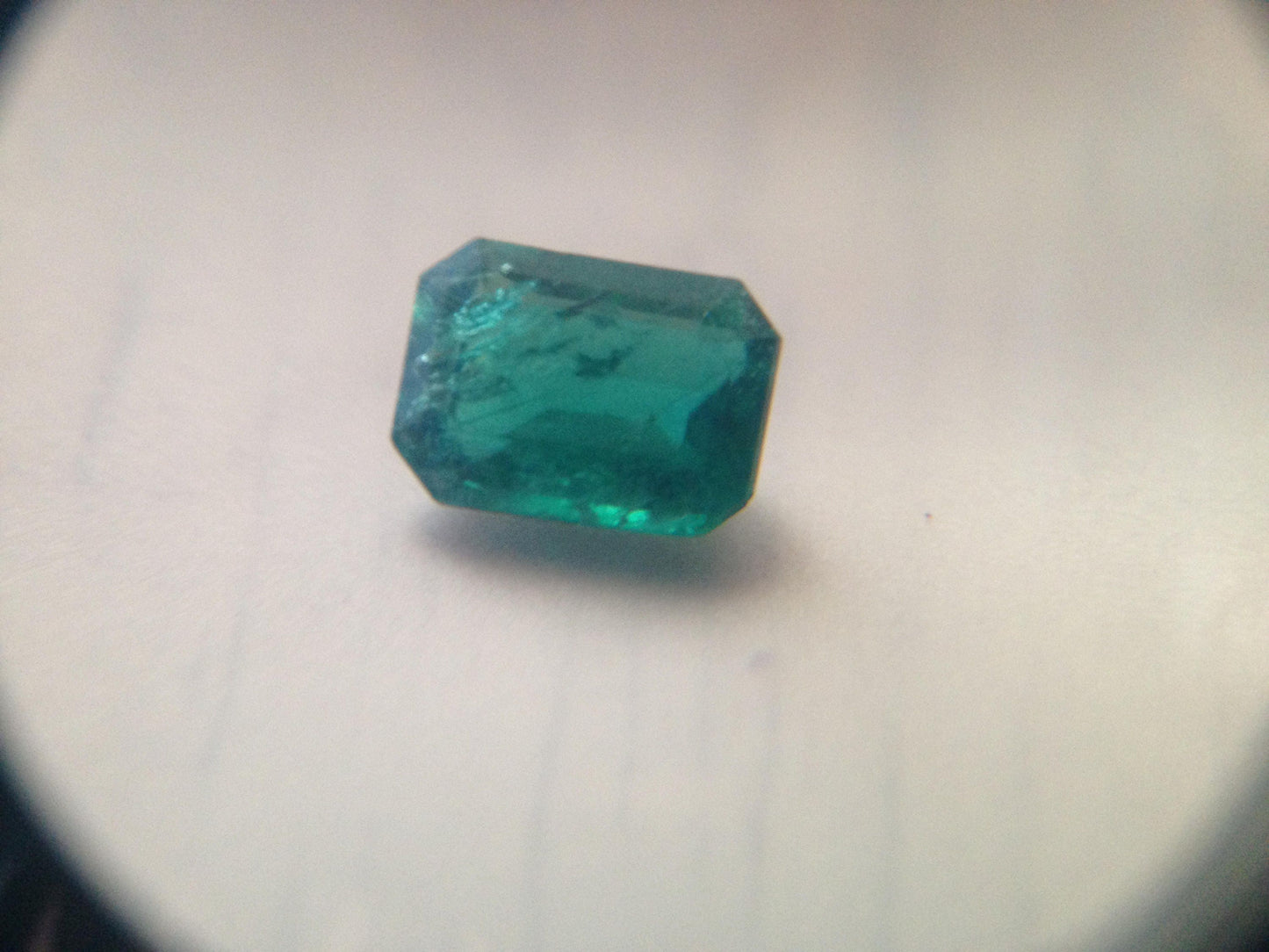 1.15 carats Natural Emerald 7.83x5.8 millimeters mm Emerald Cut Faceted Gem Precious Gemstone Wholesale Gem Real Natural Transparent Green