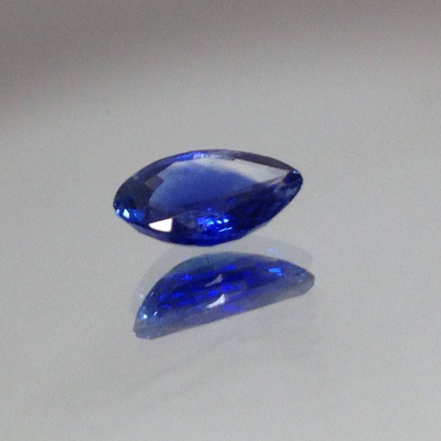 0.90 Carat Natural Blue Sapphire 8x5mm Marquise Cut,  Blue Faceted Unmounted Gemstone, Low Heat Sapphire