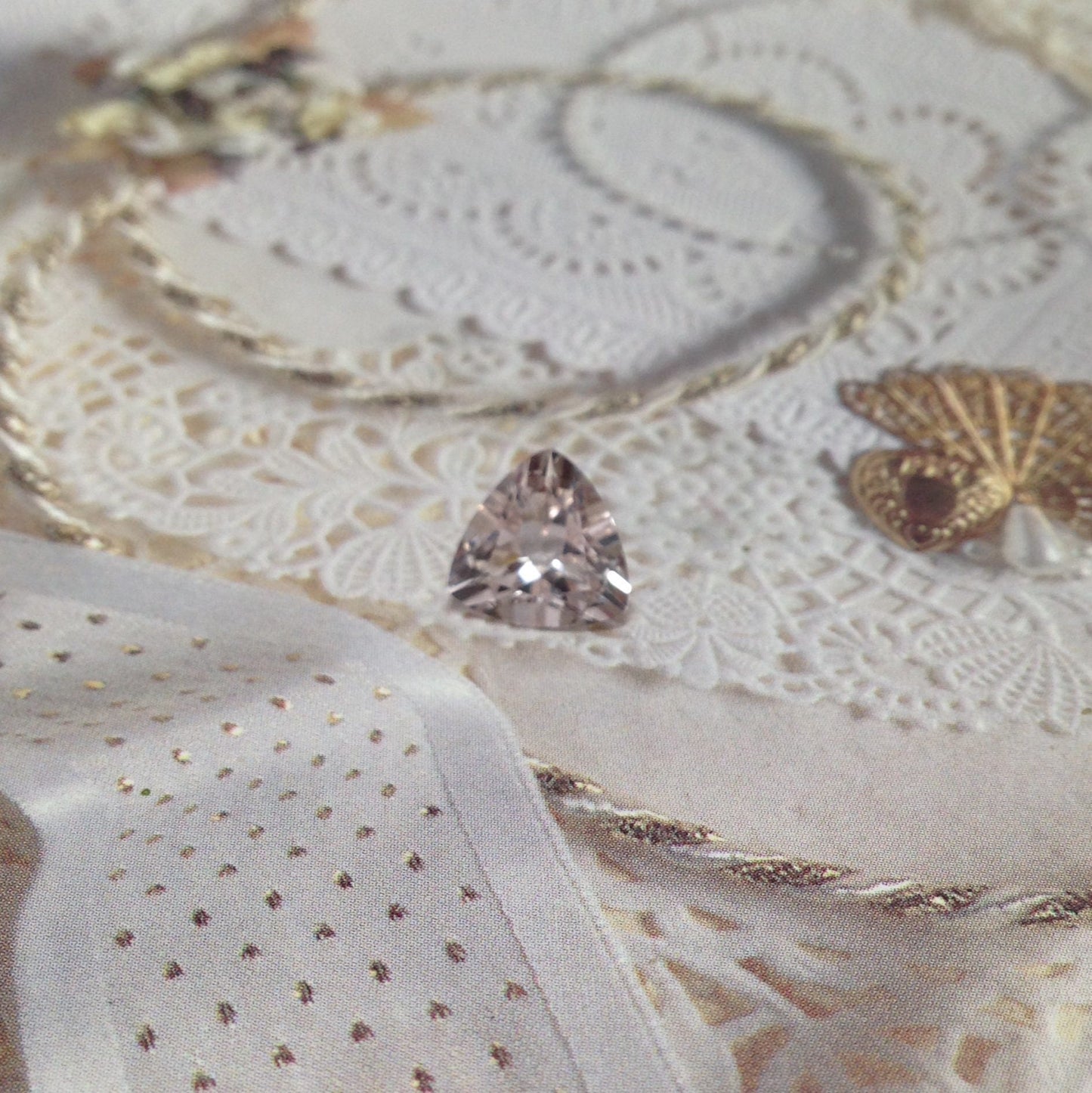 Morganite 10mm 3 carat Trillion Cut Purple Beige Loose Gem Blush Unmounted Gemstone For Engagement Ring Wedding Triangle Beryl US Seller