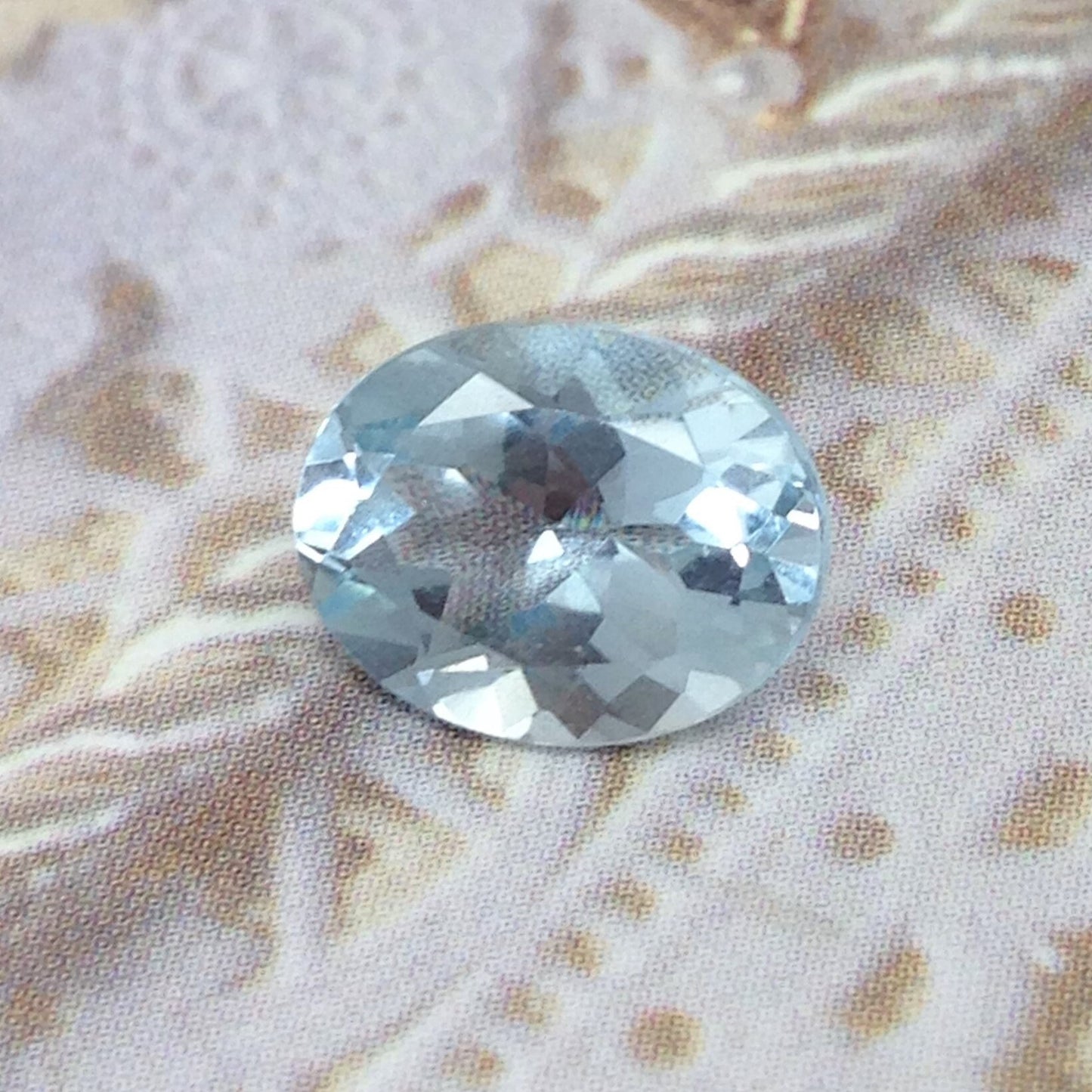 10x8mm Natural Sky-Blue Aquamarine 2.22 carats Light Blue Oval Cut March Birthstone, Wholesale Faceted Gem