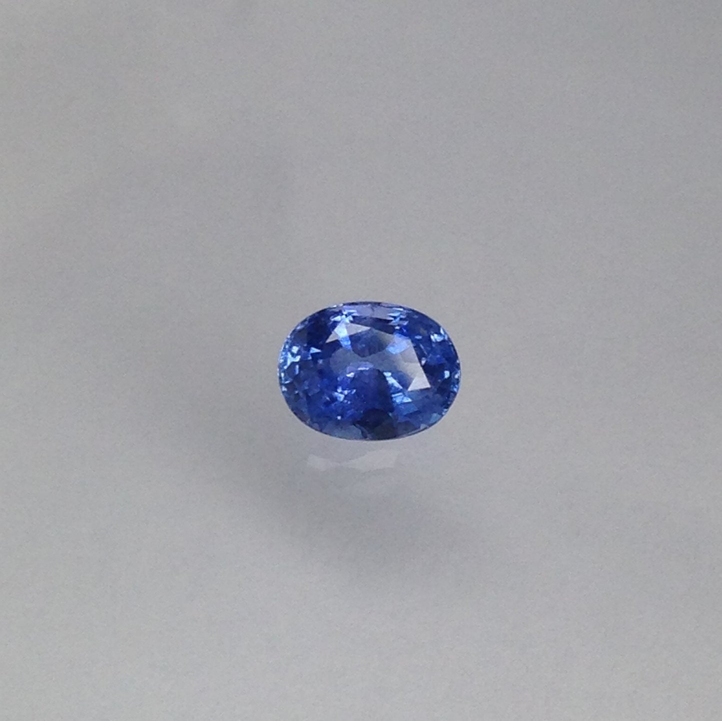 Natural Blue Sapphire 7.6x5.8mm 1.57 Carats Oval Corundum Blue Wholesale Gem Faceted Loose Unmounted Gemstone Fancy 7x6mm