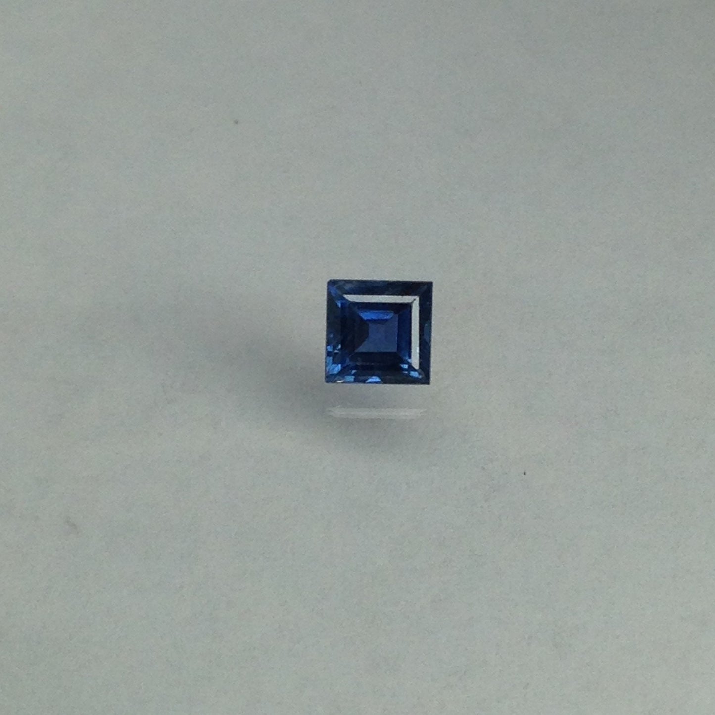 Unheated Carré Cut Blue Sapphire 5mm Square Unheated Sapphire Corundum 0.97 carat Faceted Unmounted Gemstone Loose No Heat Blue Sapphire