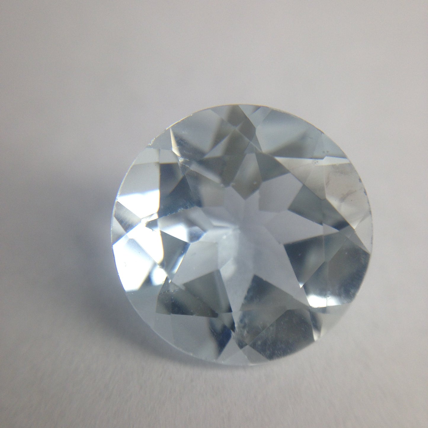 10mm Natural Light Aquamarine 2.81 carats Faint Blue Round Cut Loose Faceted Gemstone Beryl March Birthstone 10 millimeters unmounted ct