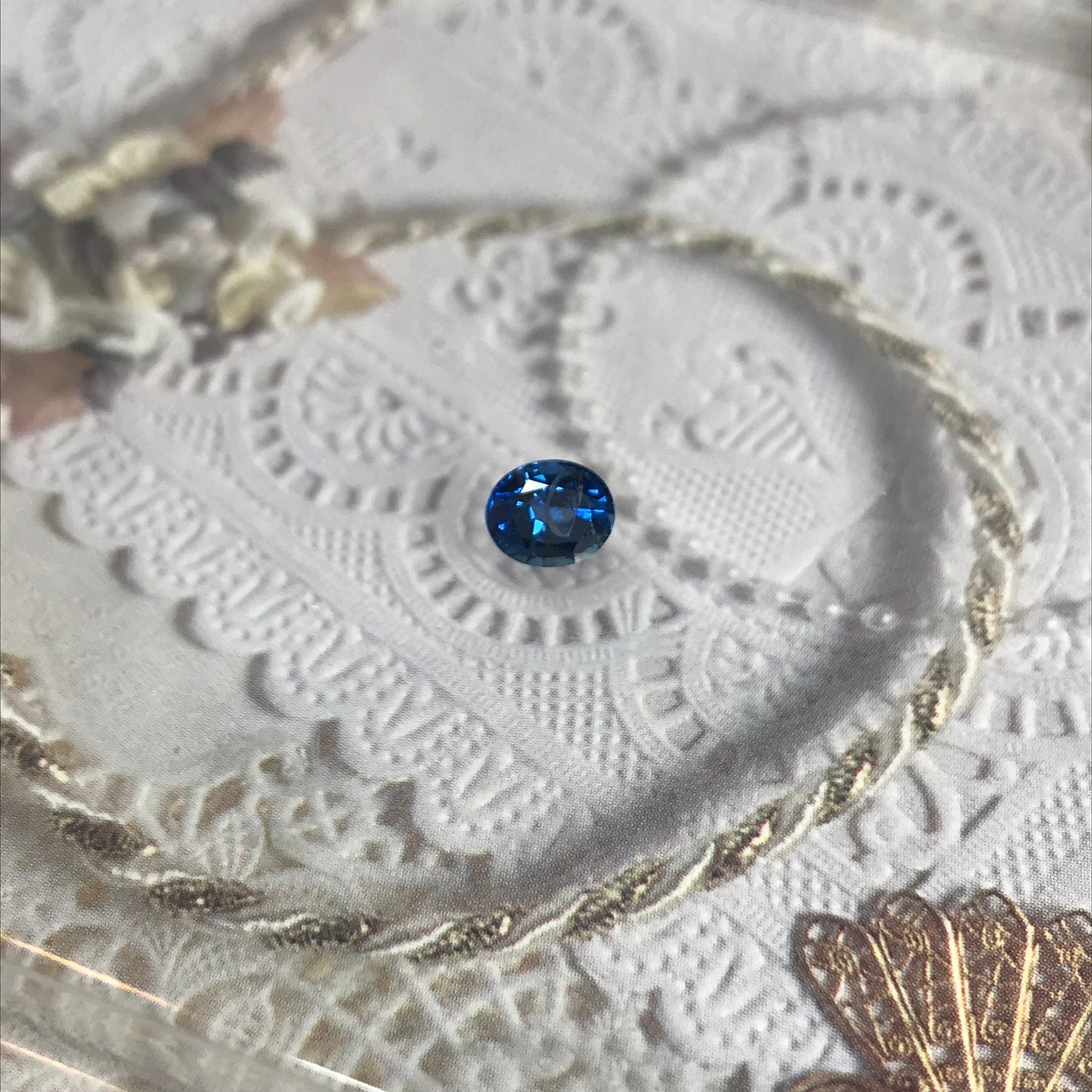 1.10 Carats Natural Blue Sapphire 6.5x5.4 mm Oval Corundum Blue Wholesale Gem Faceted