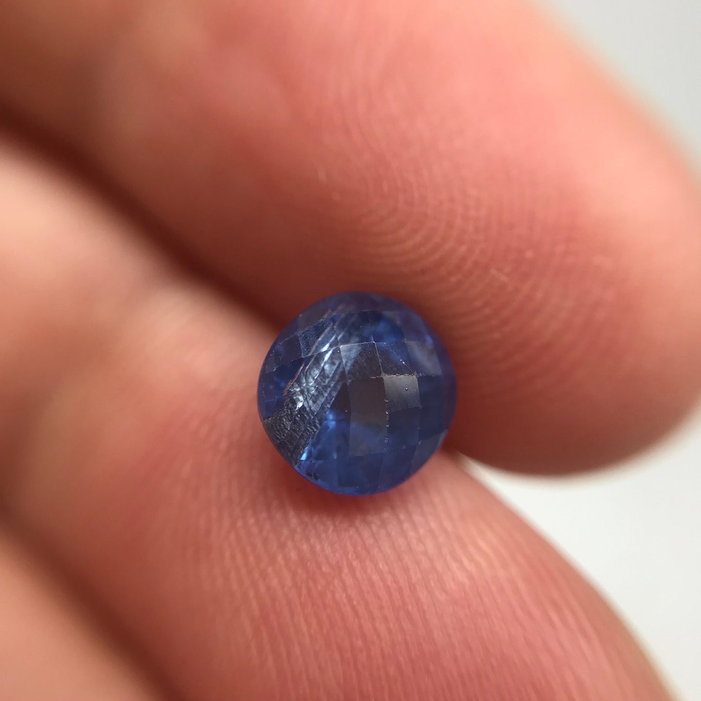 Natural Medium Blue Sapphire 6 mm roval round 1.73 Carats Oval Corundum Gem Faceted Loose Unmounted Gemstone Fancy prob Heat checkerboard ct