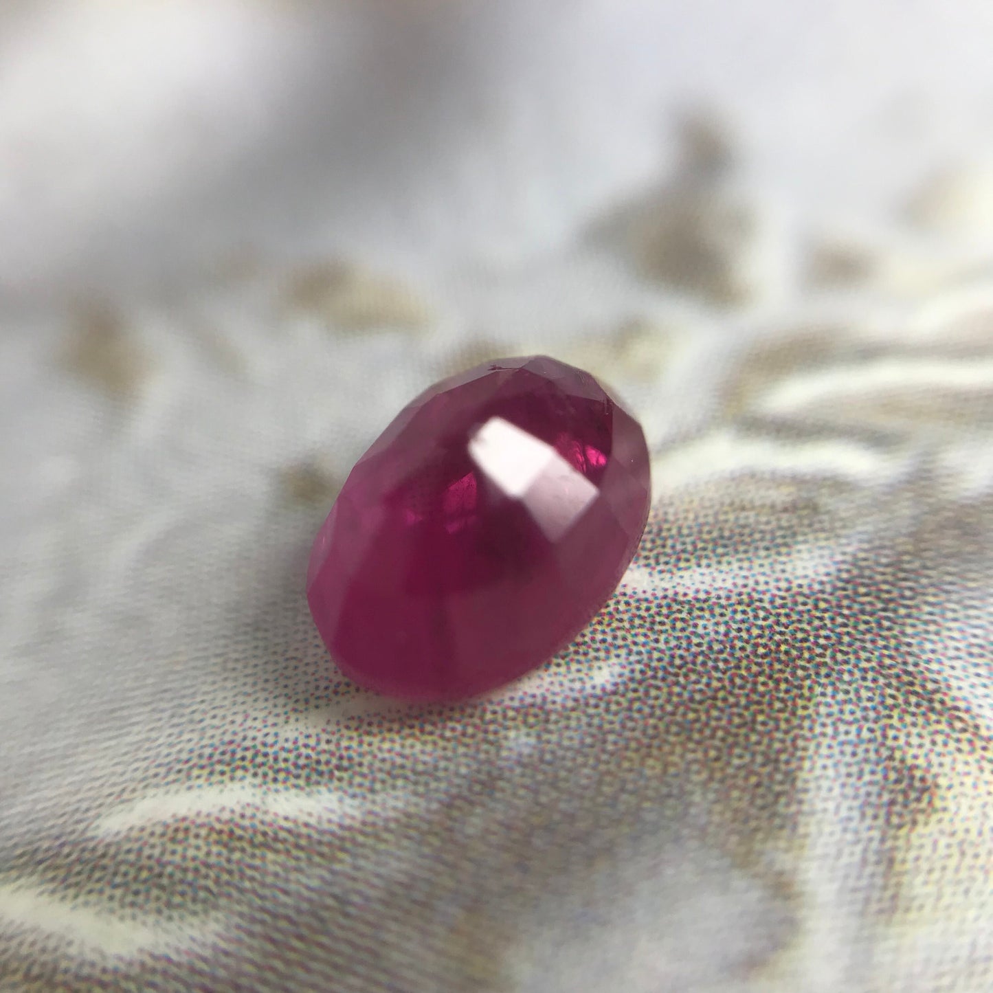 Natural Ruby Heated with Residues 1 Carat 7x5mm Loose Gemstone Faceted Gem Corundum Oval Cut Red Beautiful July Birthstone Earth Mined