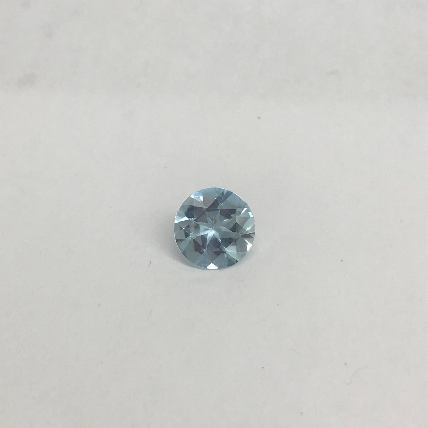 10mm Natural Light Aquamarine 2.70 carats Pale Sky-Blue Round Cut Loose Faceted March Birthstone