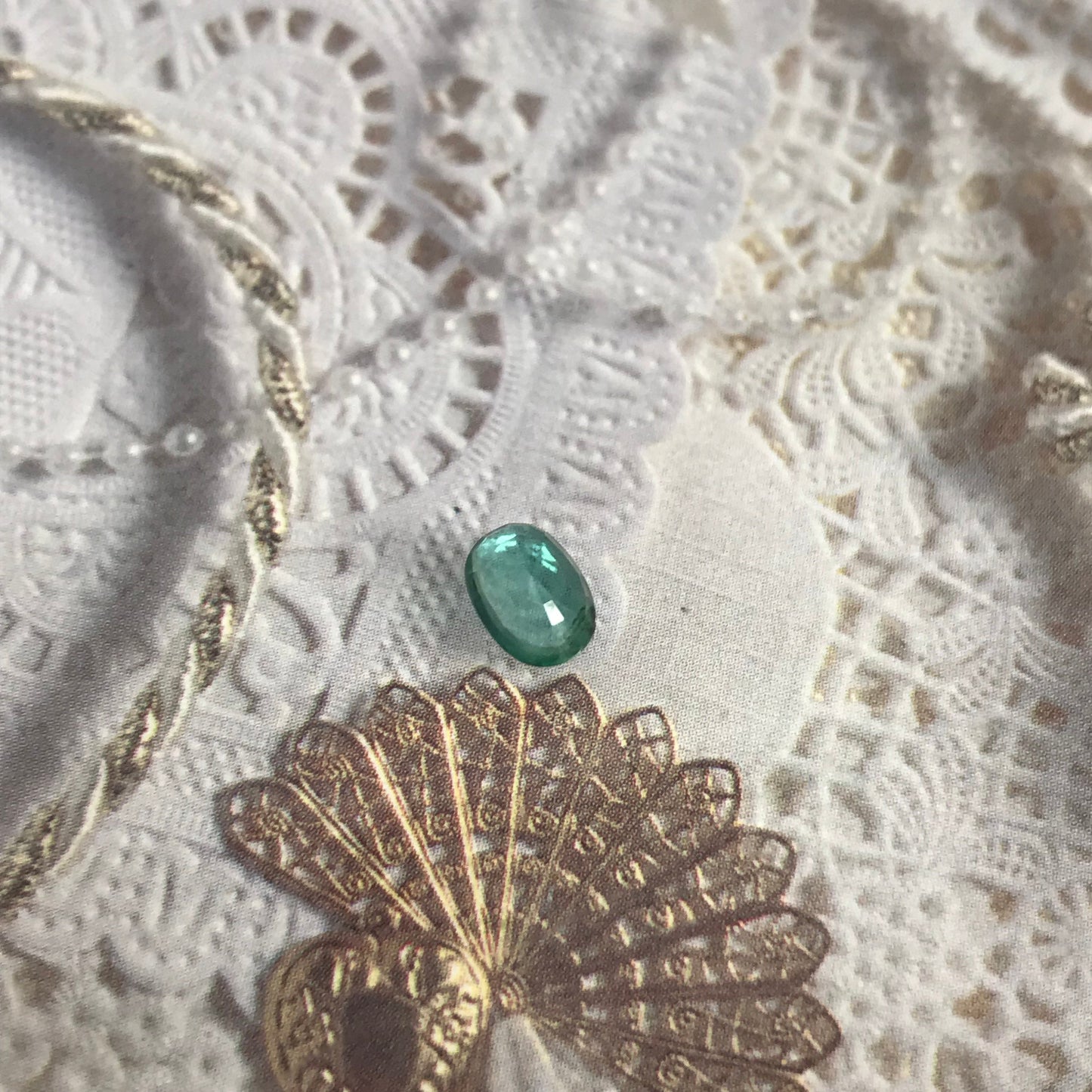 0.71 carats Natural Emerald 6.8x4.9 mm Oval Cut Faceted Gemstone Wholesale Gem Nice Bluish Green Real Natural Transparent Green US Seller