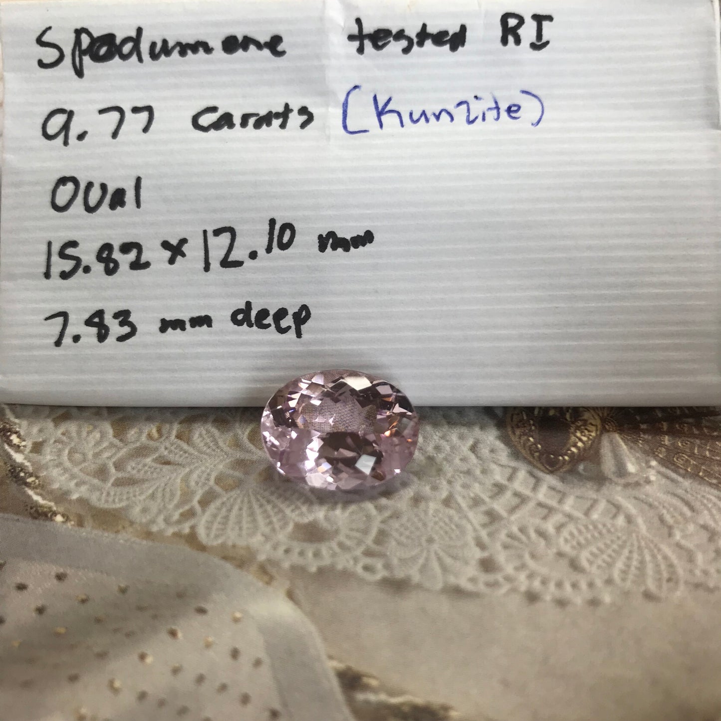 16x12mm Kunzite Spodumene 9.77 Carat Loose Gemstones Oval cut