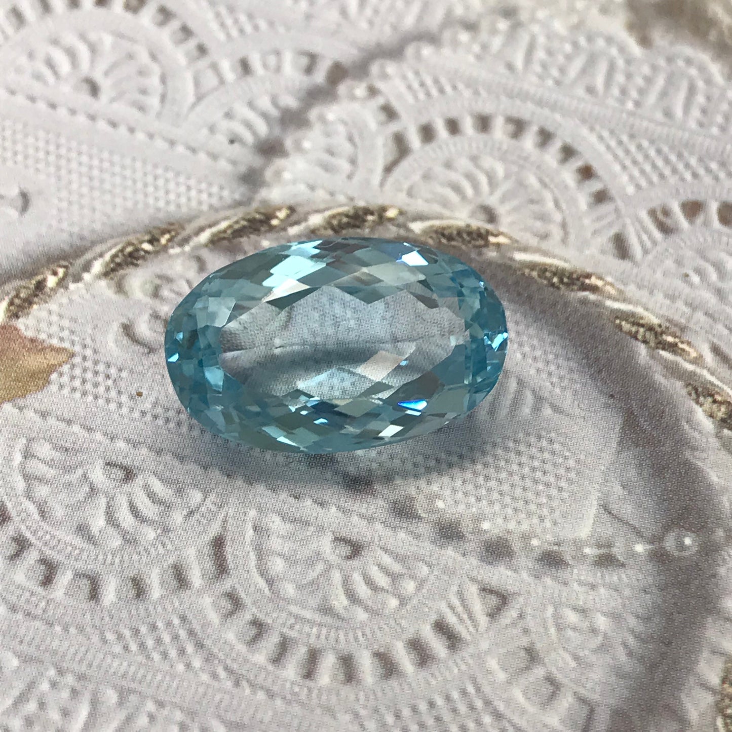 13 carat Natural Aquamarine Light Blue 19.5x12mm Oval Cut Loose Faceted Gemstone Large March Birthstone