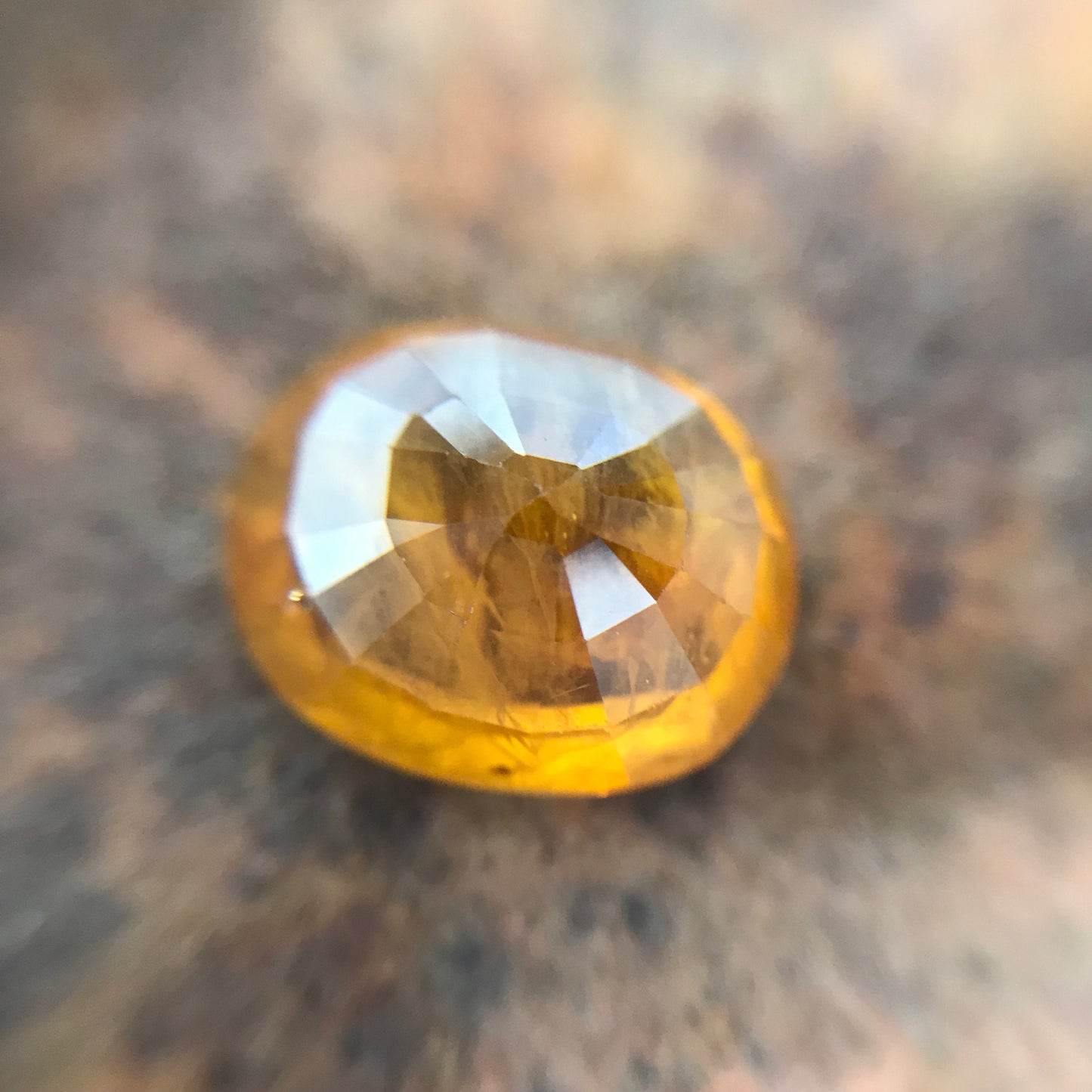 12x10mm Natural Orange Sapphire 6.24 Carats Oval Cut Be Treated Earth Mined Sapphire Corundum Faceted Loose Orange Gemstone,
