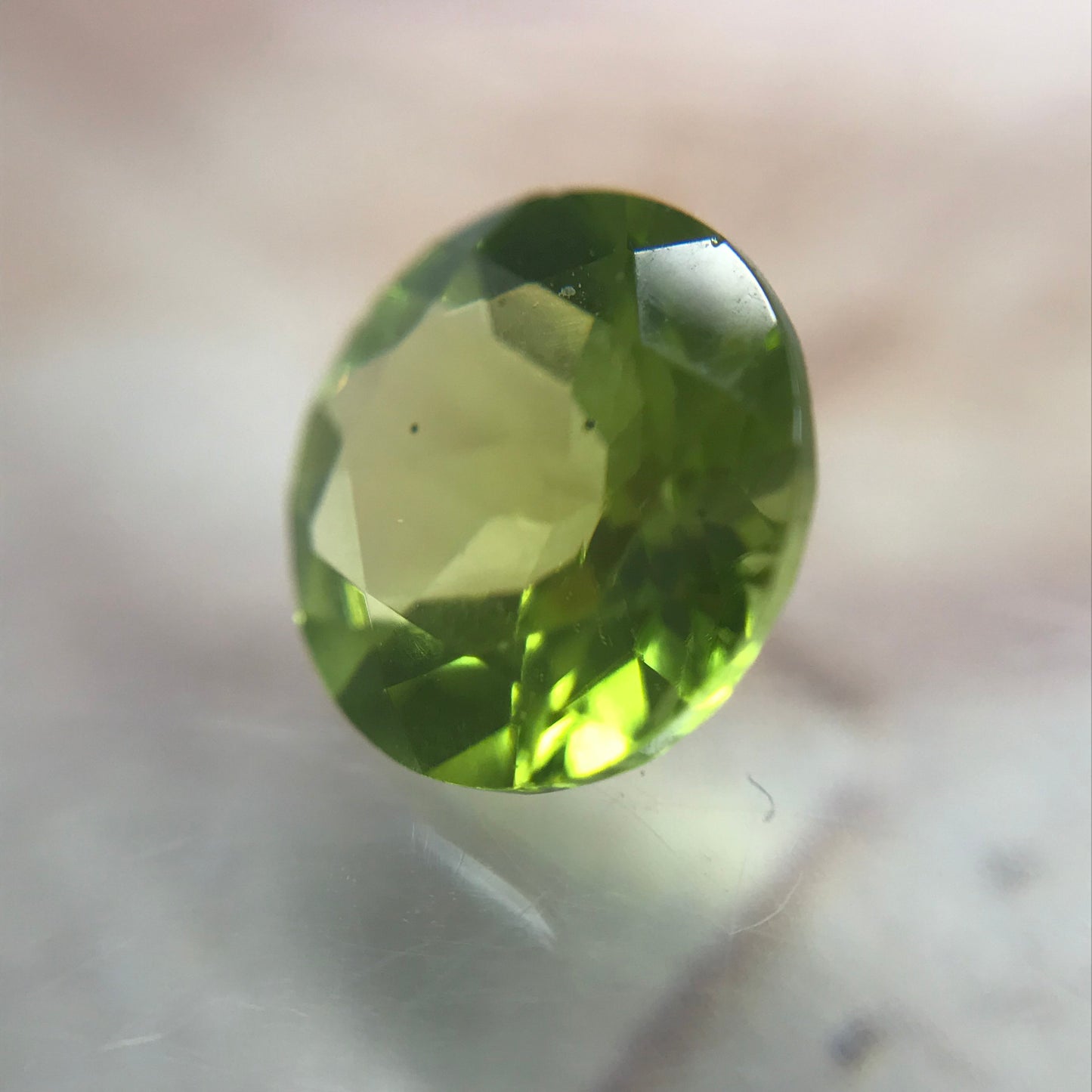Green Peridot 9mm Round Cut 2.70 carat Loose Natural Gem August Birthstone for Jewelry Making Faceted Unmounted Gemstone, Natural Peridot