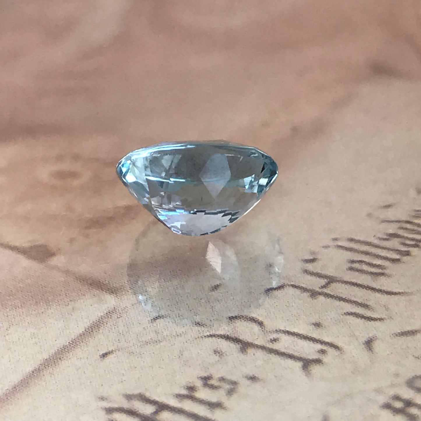 Natural Sky Blue Aquamarine 9x7mm 1.6 carats Light Blue Oval Cut Loose Gem Faceted Gemstone Beryl March Birthstone - 7 x 9 mm Aquamarine