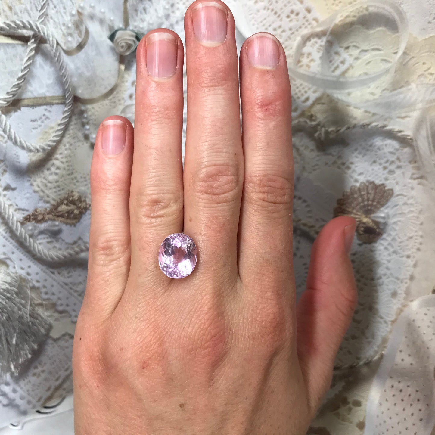 Kunzite 11x13mm 9.16 carats Oval Cut Pink Purple Spodumene Faceted Gem Loose gemstone Unmounted Tested Natural millimeters cts For Jewelry