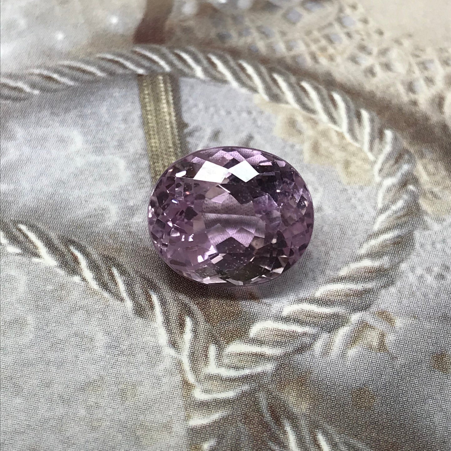 Kunzite 11x13mm 9.16 carats Oval Cut Pink Purple Spodumene Faceted Gem Loose gemstone Unmounted Tested Natural millimeters cts For Jewelry