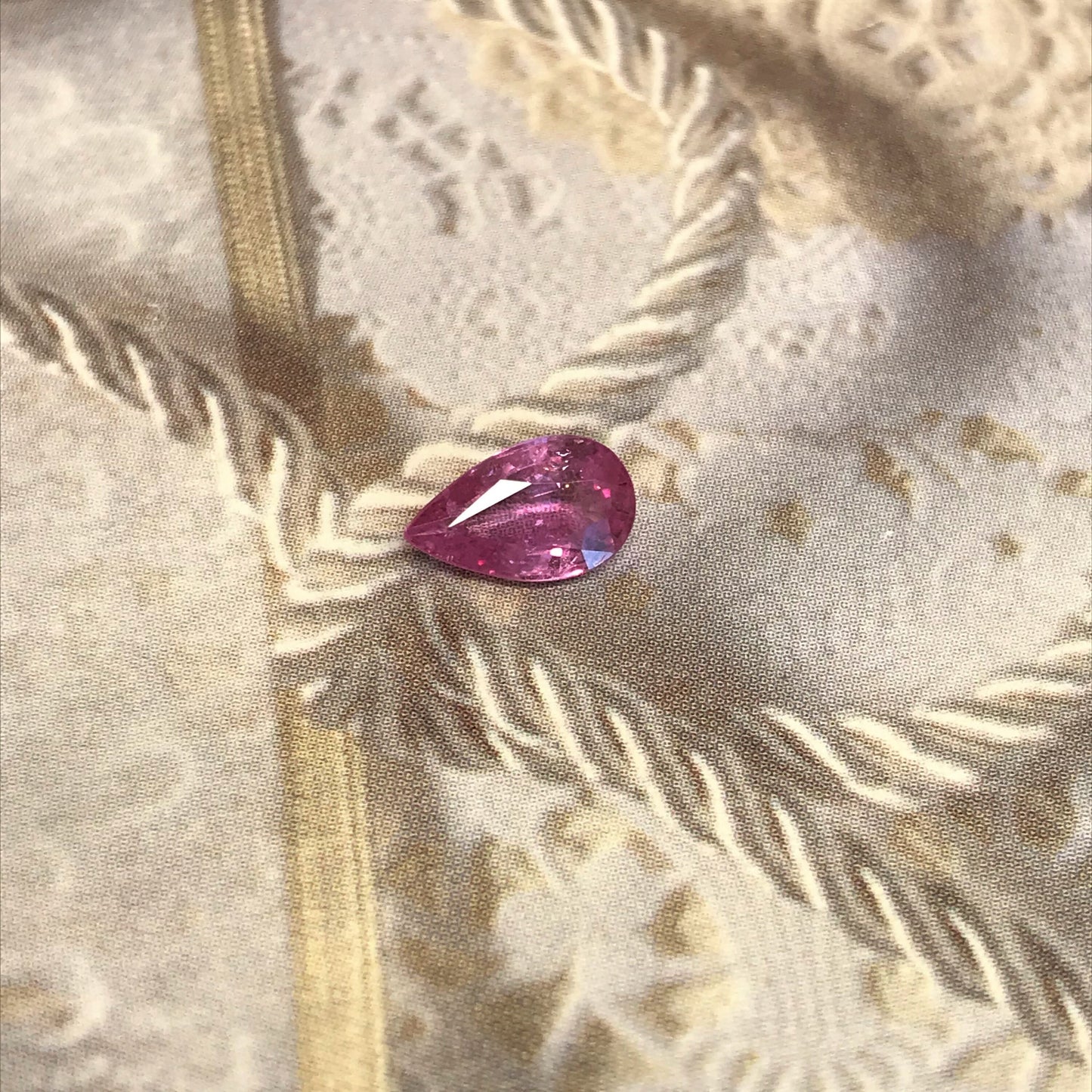 1.26 Carat Natural Pink Sapphire 8.7x5.3mm Pear Tear Drop Corundum Gem Faceted Loose Unmounted Gemstone, Earth Mined Sapphire