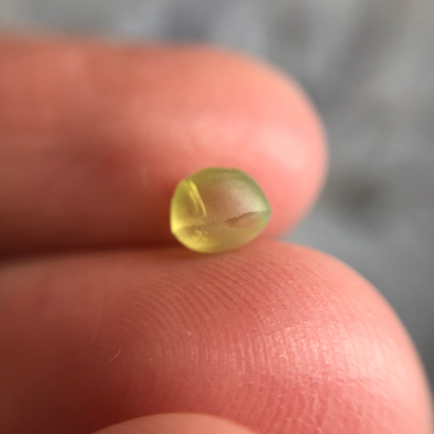 Natural Cat's Eye Chrysoberyl 1 Carat 5.4x4 mm Oval Unmounted Loose Cabochon Yellow Green Honey Colored Real Rare Gemstone Flowing Gems