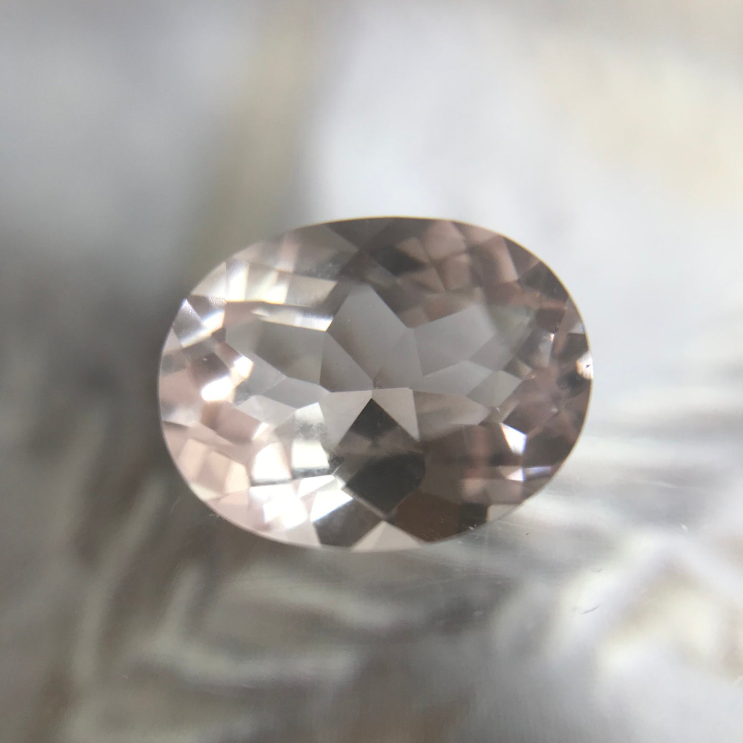 Morganite 1.77 cts 9x7mm Oval Cut Light Peach Pink Color Faceted Gem Loose Beryl Gemstone Unmounted Stone 7x9mm US Seller Flowing Gems