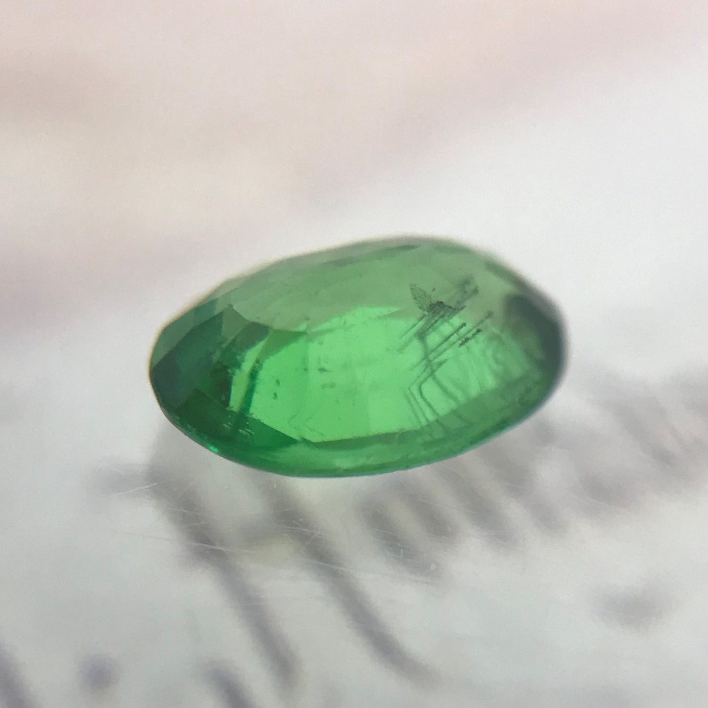 Natural Tsavorite Garnet 0.91 carats 7x5mm Faceted Oval cut