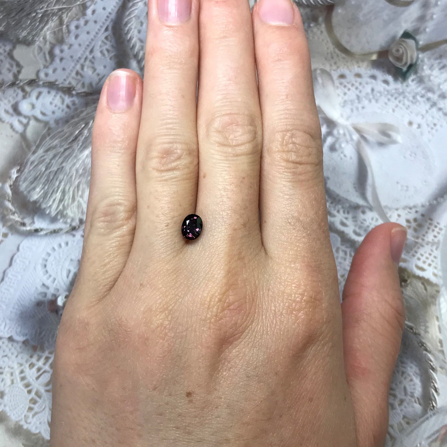 1.15 carat Natural Fancy Sapphire 7x5mm Oval Purple Red Loose Gem Unmounted