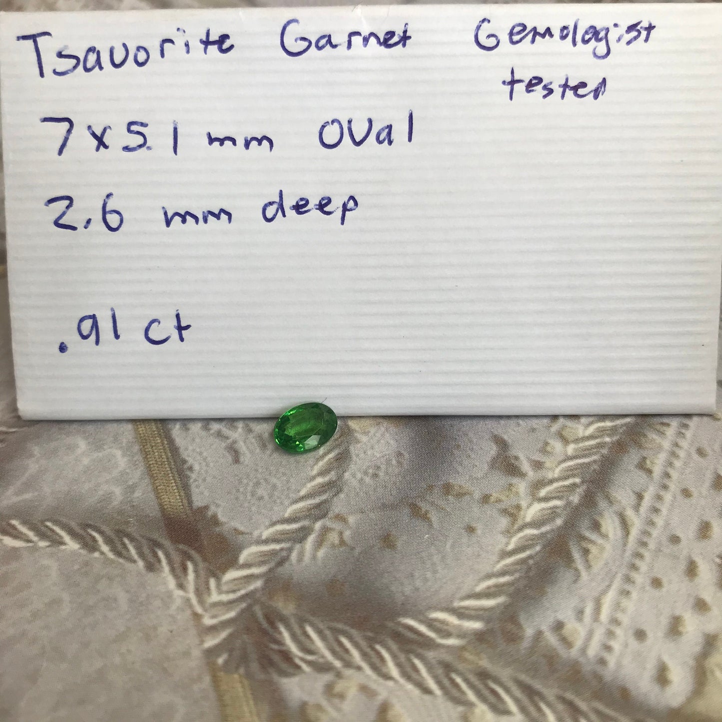 Natural Tsavorite Garnet 0.91 carats 7x5mm Faceted Oval cut