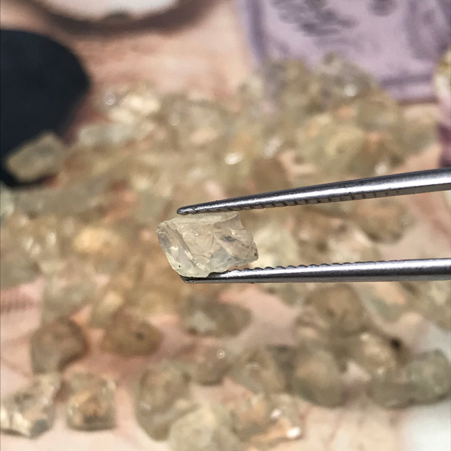 15-Utah Sunstone - 0.5 to 1 Carat each - Raw Sunstone - Natural Sunstone - Sunstone Rough - Raw Stones -Light Yellow Labradorite Feldspar