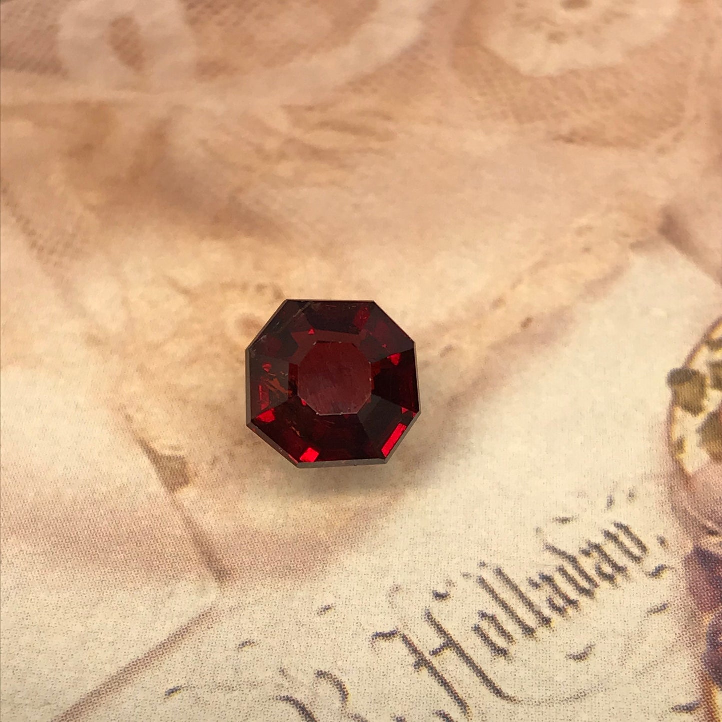 Natural Red Spessartite Garnet 4.88 carats 9mm Octagon Cut Faceted Loose Unmounted Gemstone for Jewelry Genuine Gem