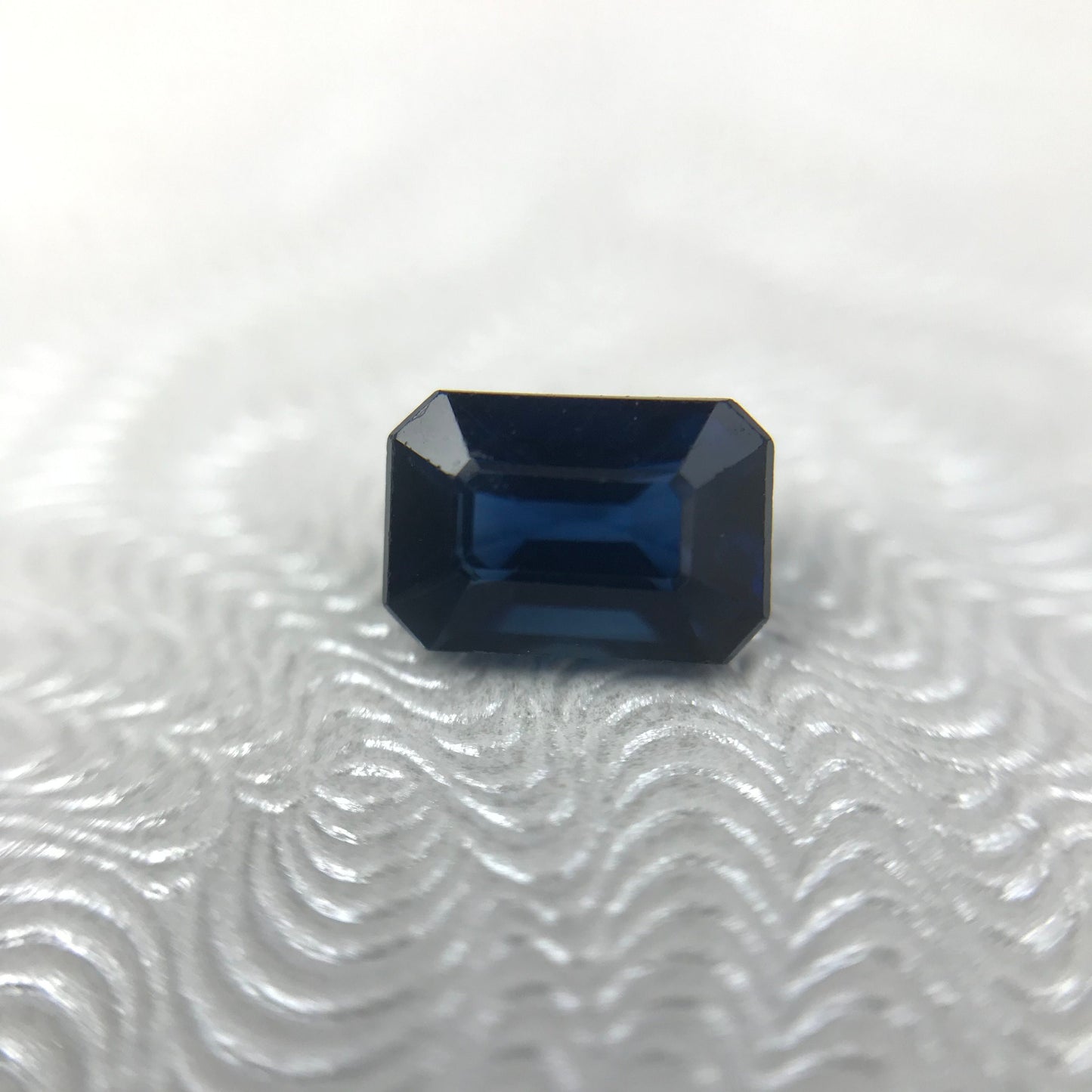 Natural Blue Sapphire 0.86 Carat 6x4mm Emerald Cut Rectangle Corundum Faceted Loose Unmounted Gemstone Heat Only