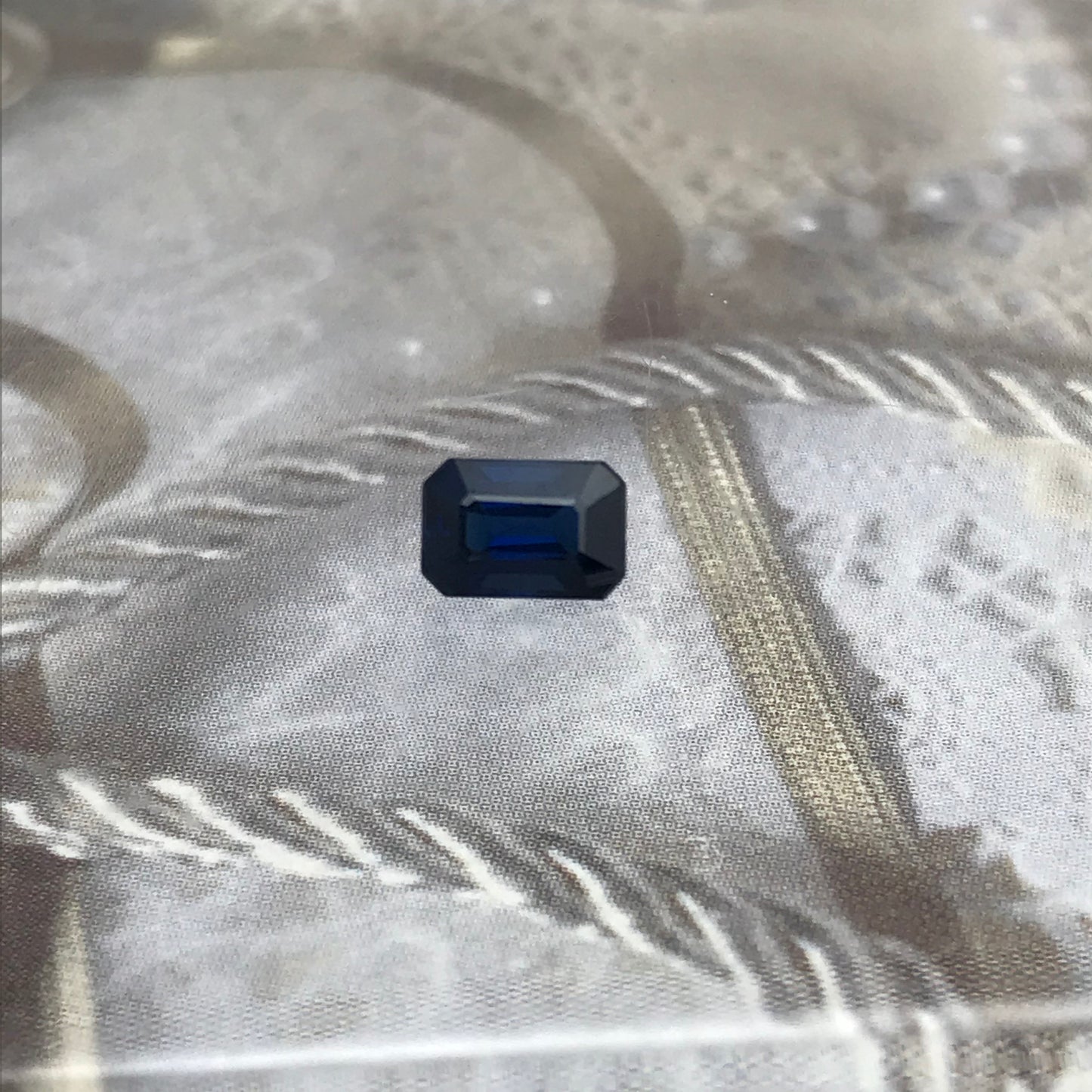 Natural Blue Sapphire 0.86 Carat 6x4mm Emerald Cut Rectangle Corundum Faceted Loose Unmounted Gemstone Heat Only