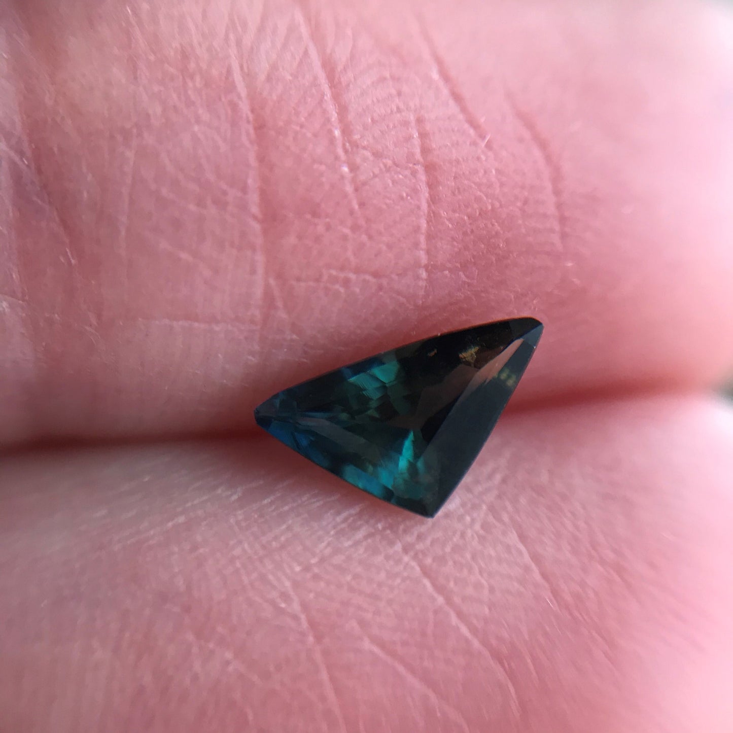 0.70 Carat Natural Sapphire 8x4.5mm - Green Blue Gemstone - Trillion Cut Corundum Gem Faceted Loose Unmounted