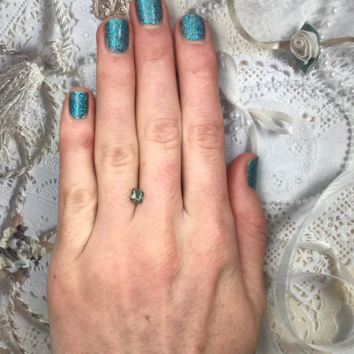 Natural Sapphire 6.3x5.5mm 0.61 Carat - Green to Purple Color Change Gemstone - Lozenege Cut  Corundum Gem Faceted Loose Unmounted