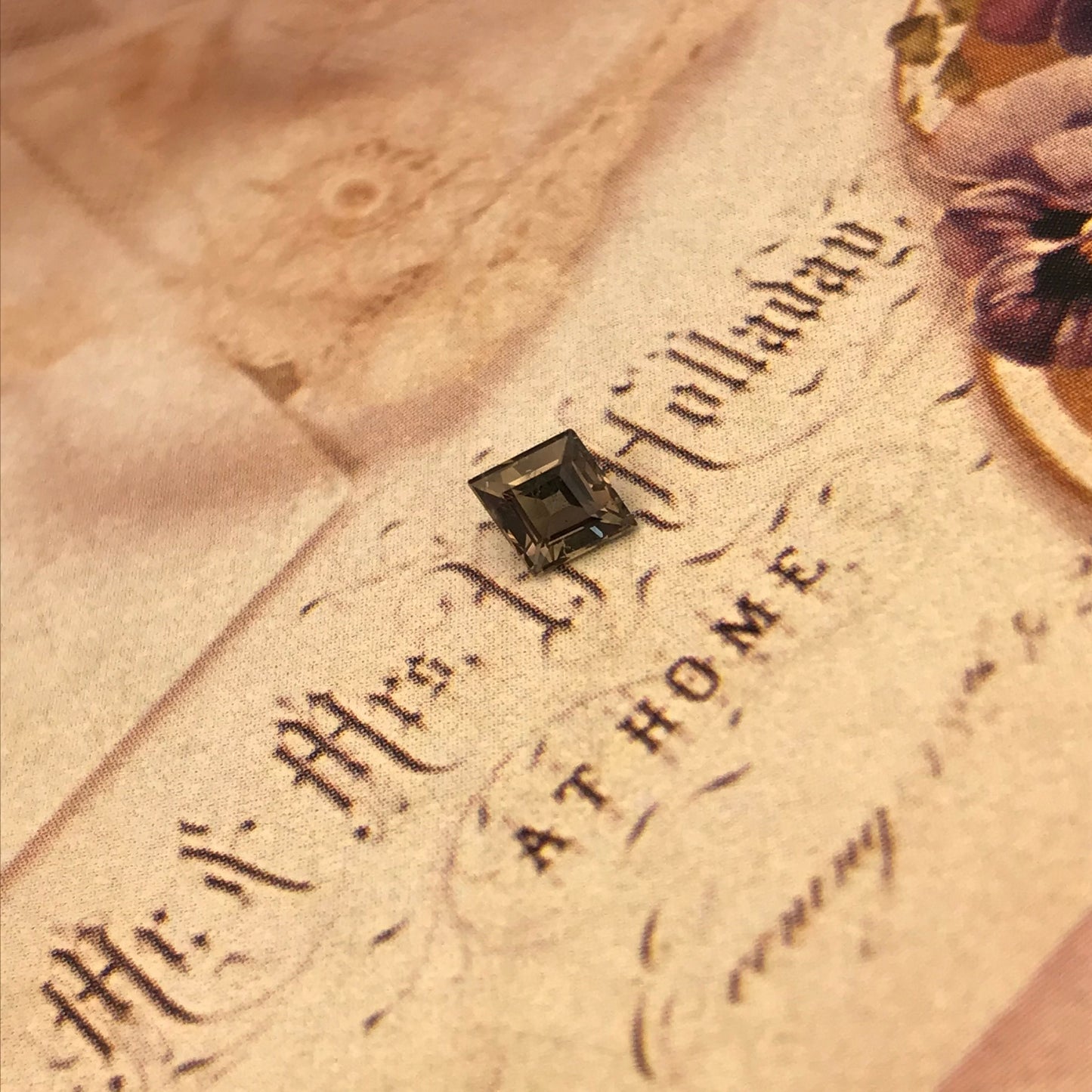 Natural Sapphire 6.3x5.5mm 0.61 Carat - Green to Purple Color Change Gemstone - Lozenege Cut  Corundum Gem Faceted Loose Unmounted