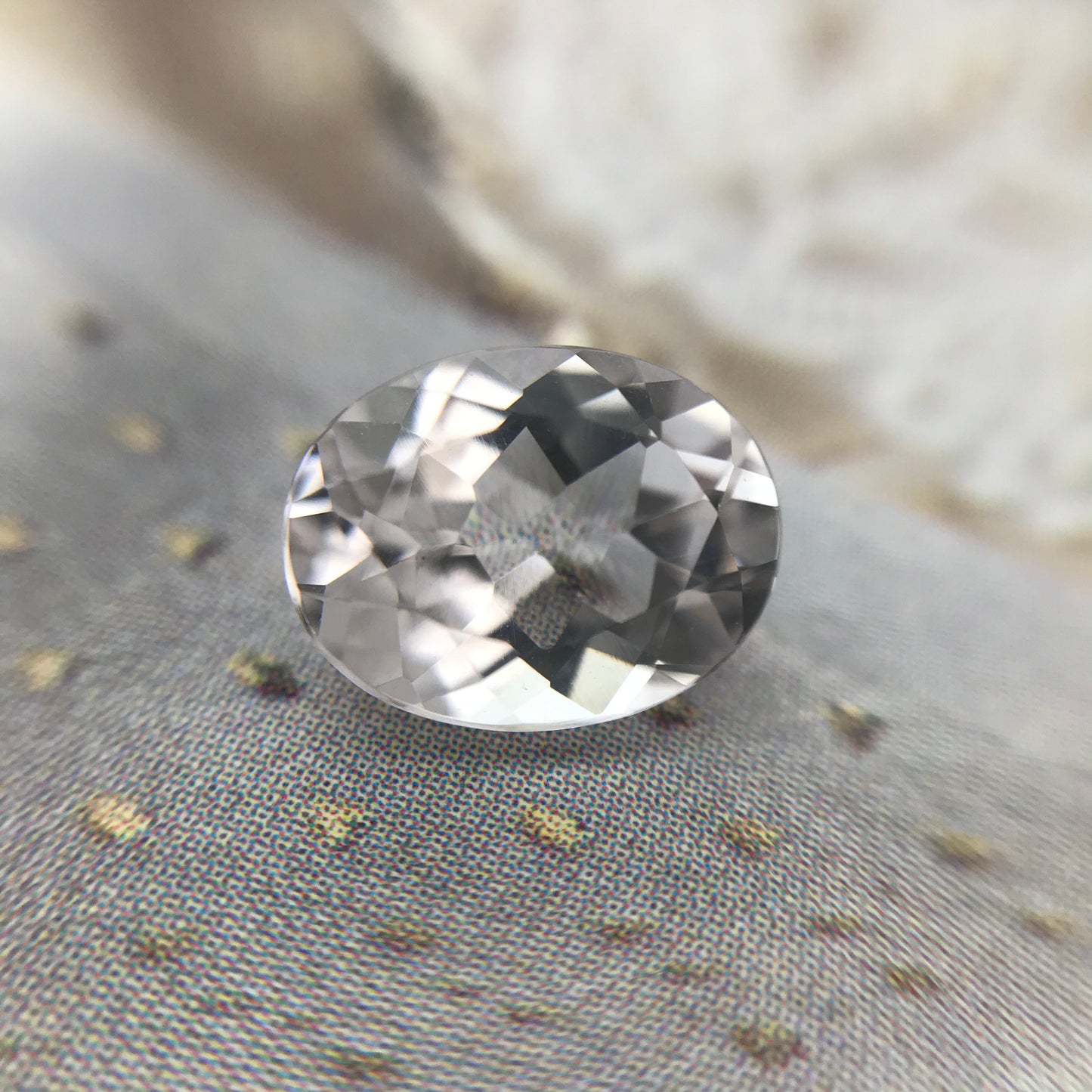 Light Pink Morganite 1.68 cts 9x7mm Oval Cut Light Peach Pink Faceted Gem Loose Beryl Gemstone Unmounted Stone 7x9mm US Seller Flowing Gems