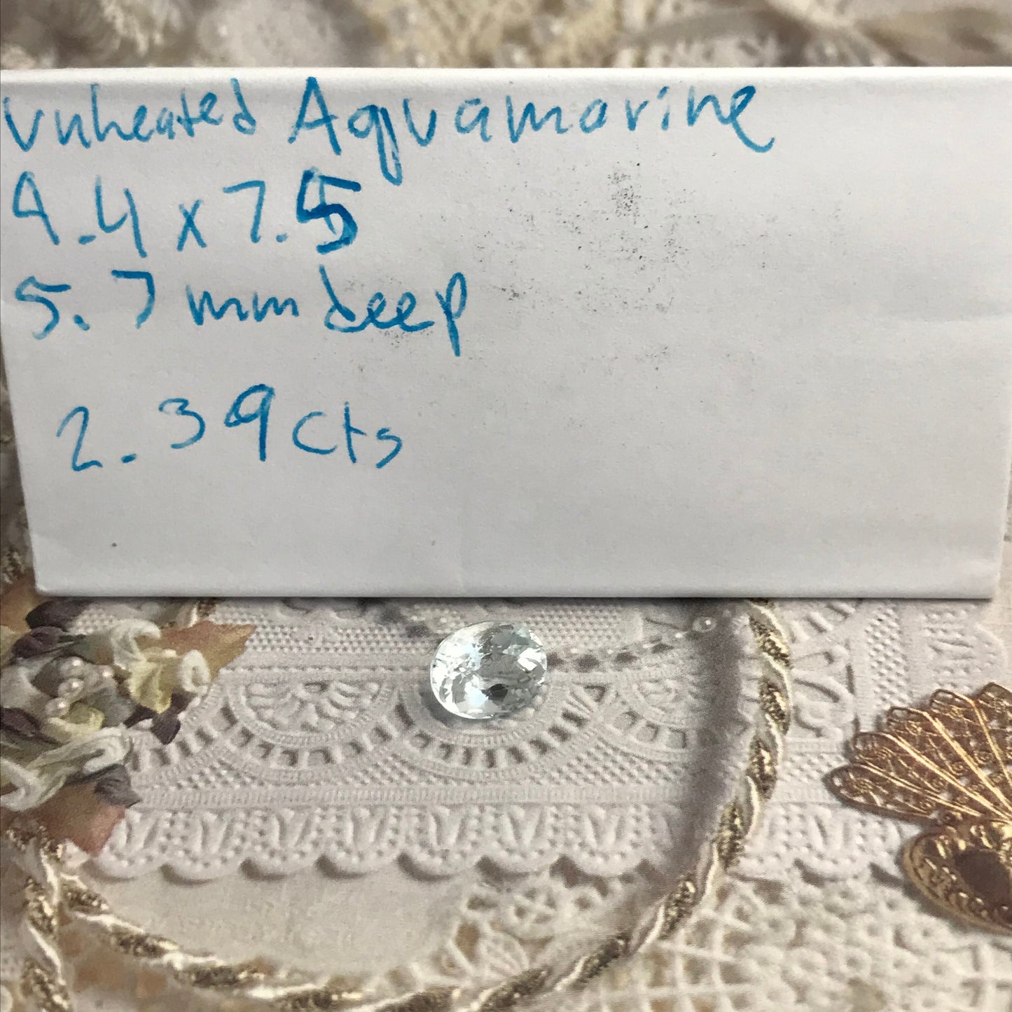 Natural Aquamarine 2.39 carat 8.5x7.5.5mm Oval Cut Unheated Blue Beryl, light Aquamarine, Faceted Loose Wholesale Gemstone for Jewelry