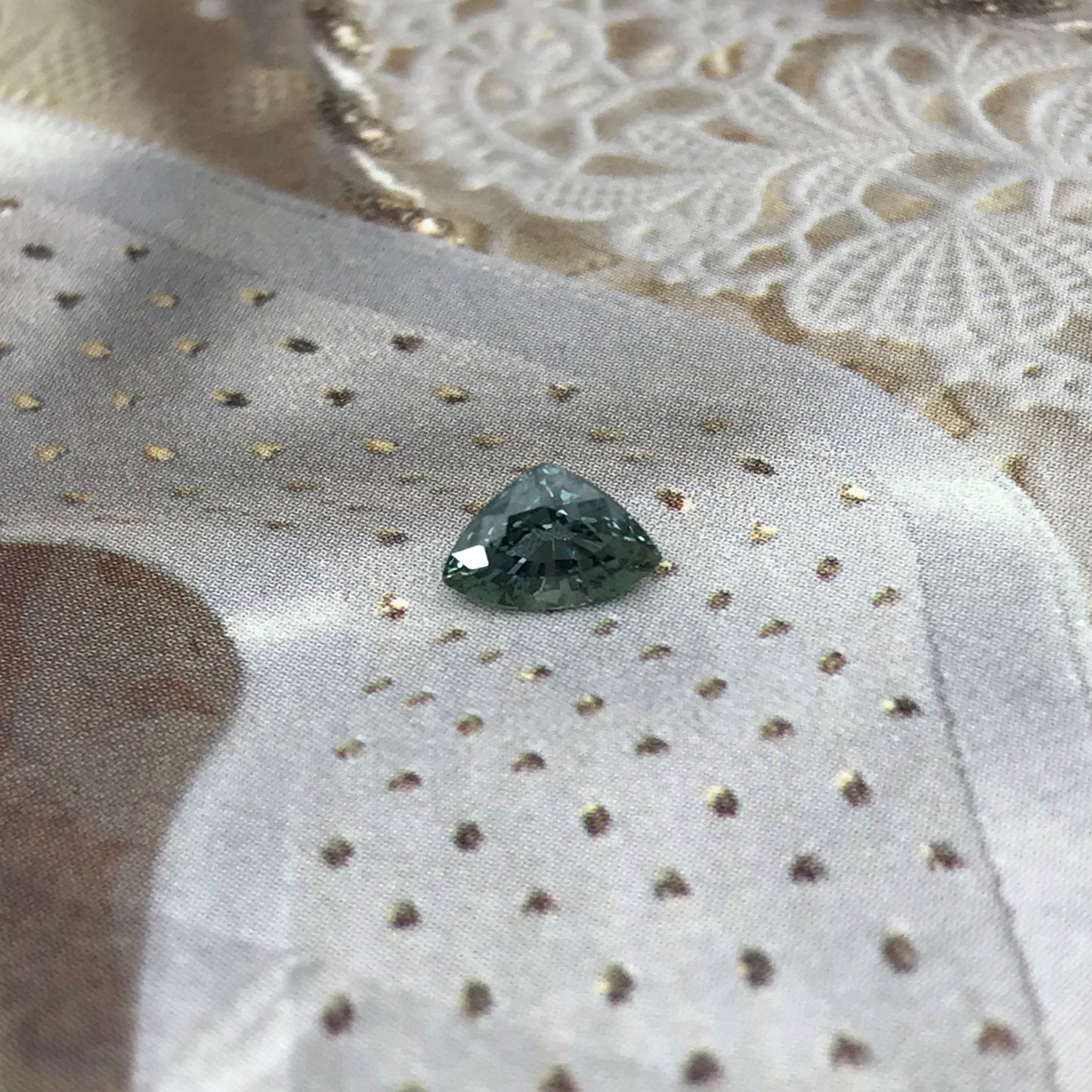 Natural Bluish Green Sapphire 6x4mm 0.70 Carat Gemstone Trillion Cut Corundum Gem Faceted Loose Unmounted