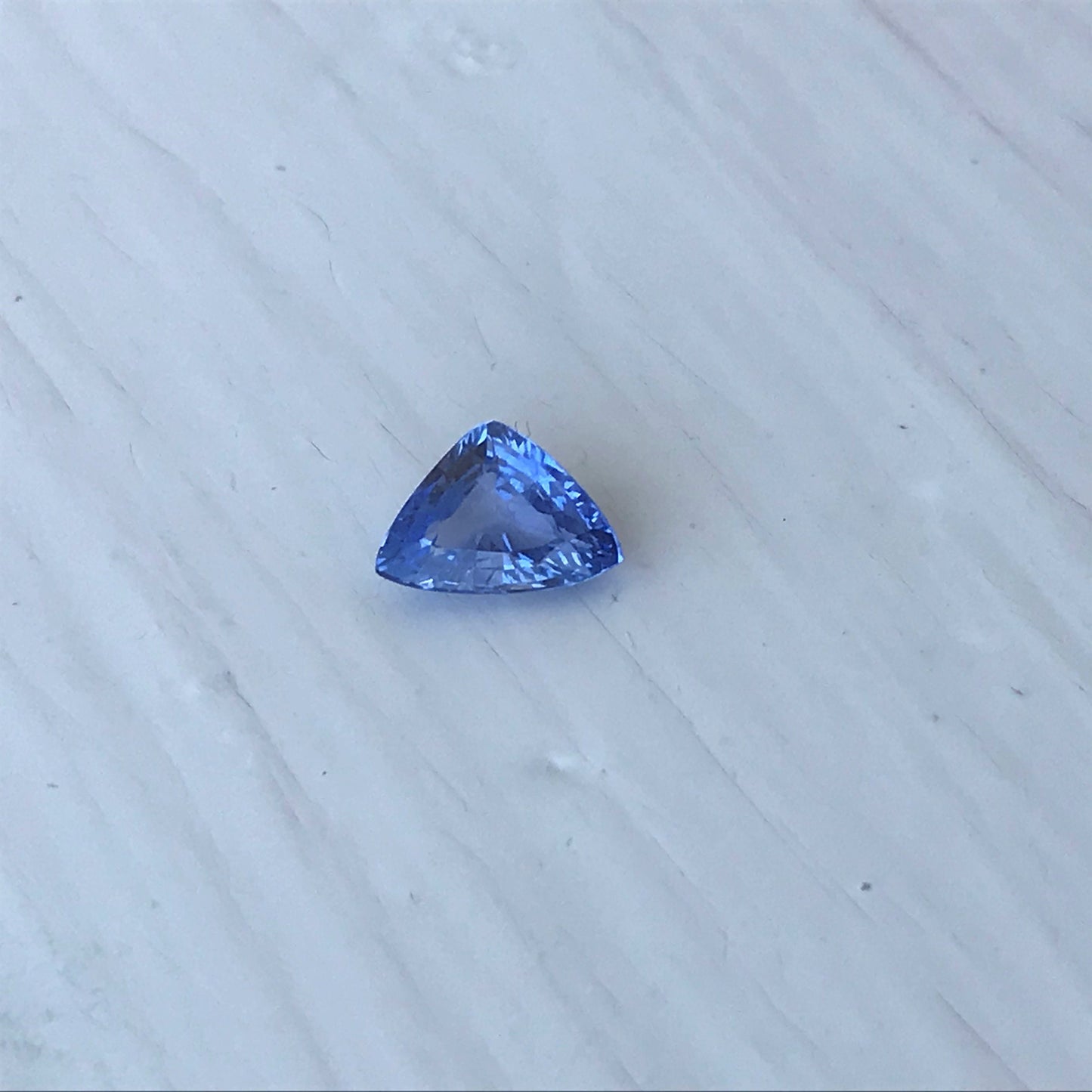 Natural Medium Light Blue Sapphire 7.3x5.2mm Trillion Triangle 0.85 carat Corundum Gem Faceted Loose Unmounted Gemstone Heated Sapphire