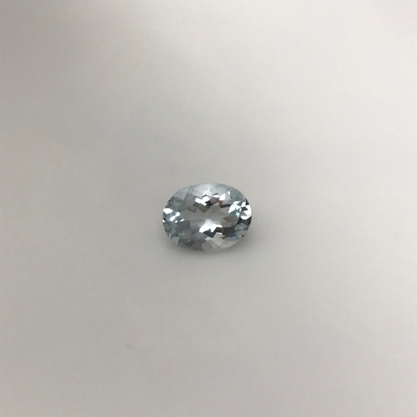1.43 carat Light Blue Aquamarine 8.7x6.6mm Brilliant Oval Cut, Unmounted Faceted Loose Gemstone for Jewelry Setting