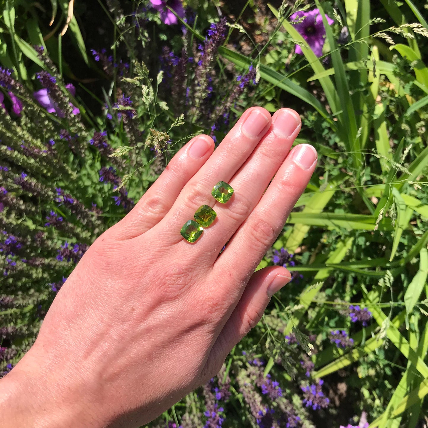 Green Peridot 9 mm Cushion Cut 3.5 to 4.0 carats Loose Natural Gem August Birthstone Faceted Unmounted Gemstone, Natural Peridot