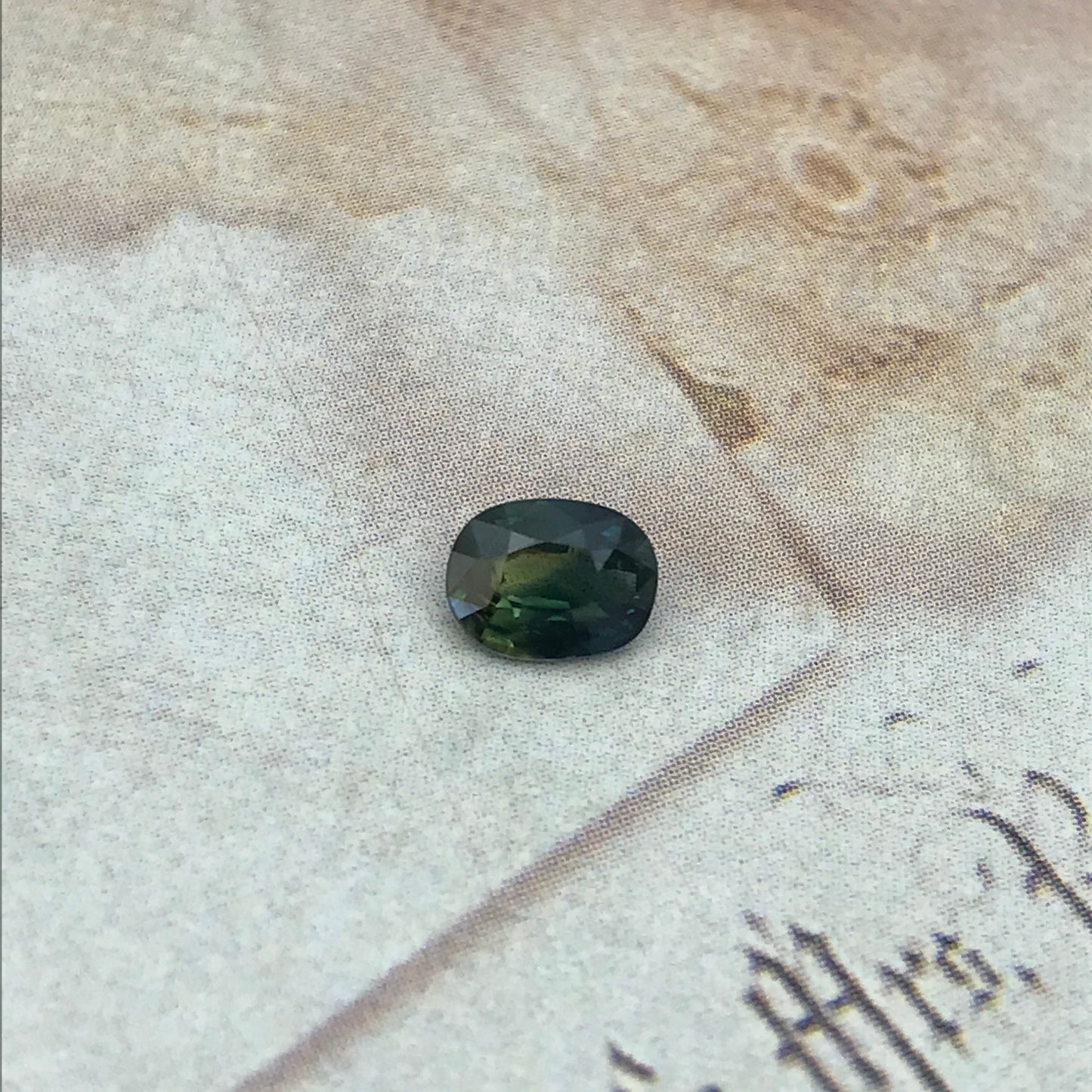 Natural Bi-Color Sapphire 6.2x4.7mm Oval 0.72 Carat Corundum Faceted Loose Unmounted Gemstone Earth Mined Gem - US Seller - Peacock Sapphire