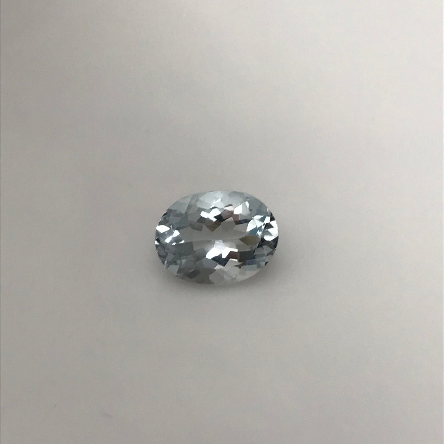 1.43 carat Light Blue Aquamarine 8.7x6.6mm Brilliant Oval Cut, Unmounted Faceted Loose Gemstone for Jewelry Setting