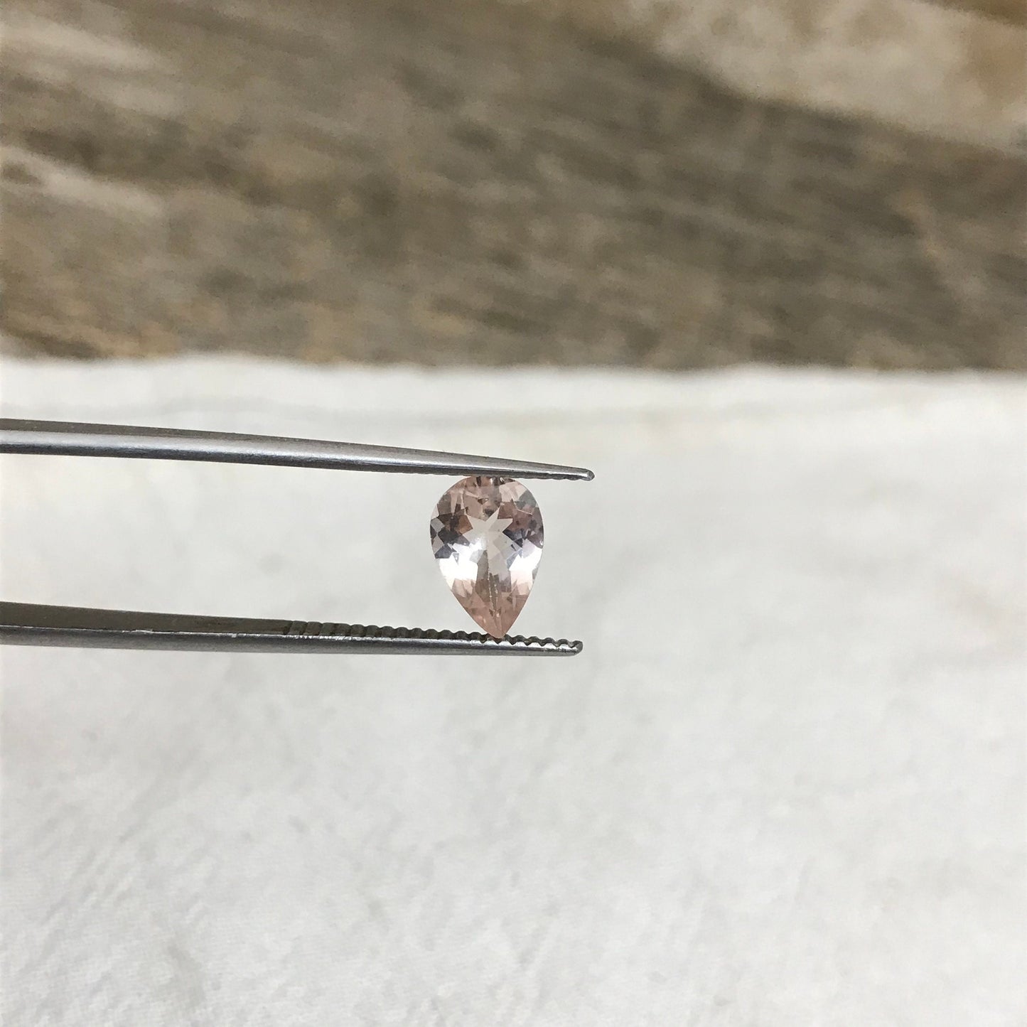 Light Pink Morganite 8.7x6mm 0.98 Carat Pear Cut Pink Loose Gem Unmounted Gemstone For Engagement Ring Wedding 9x6mm